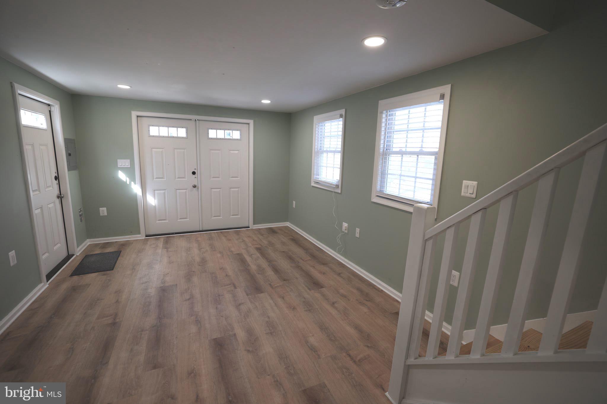 ROSSINI PROPERTY - Residential Lease