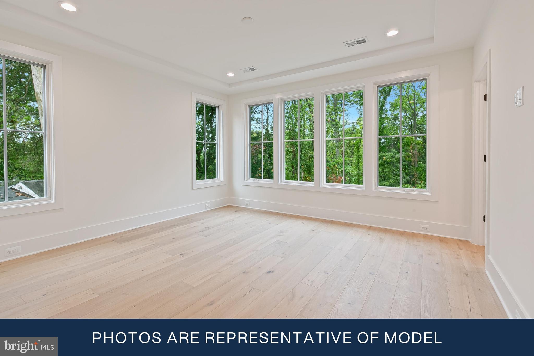 LYON PARK - Residential