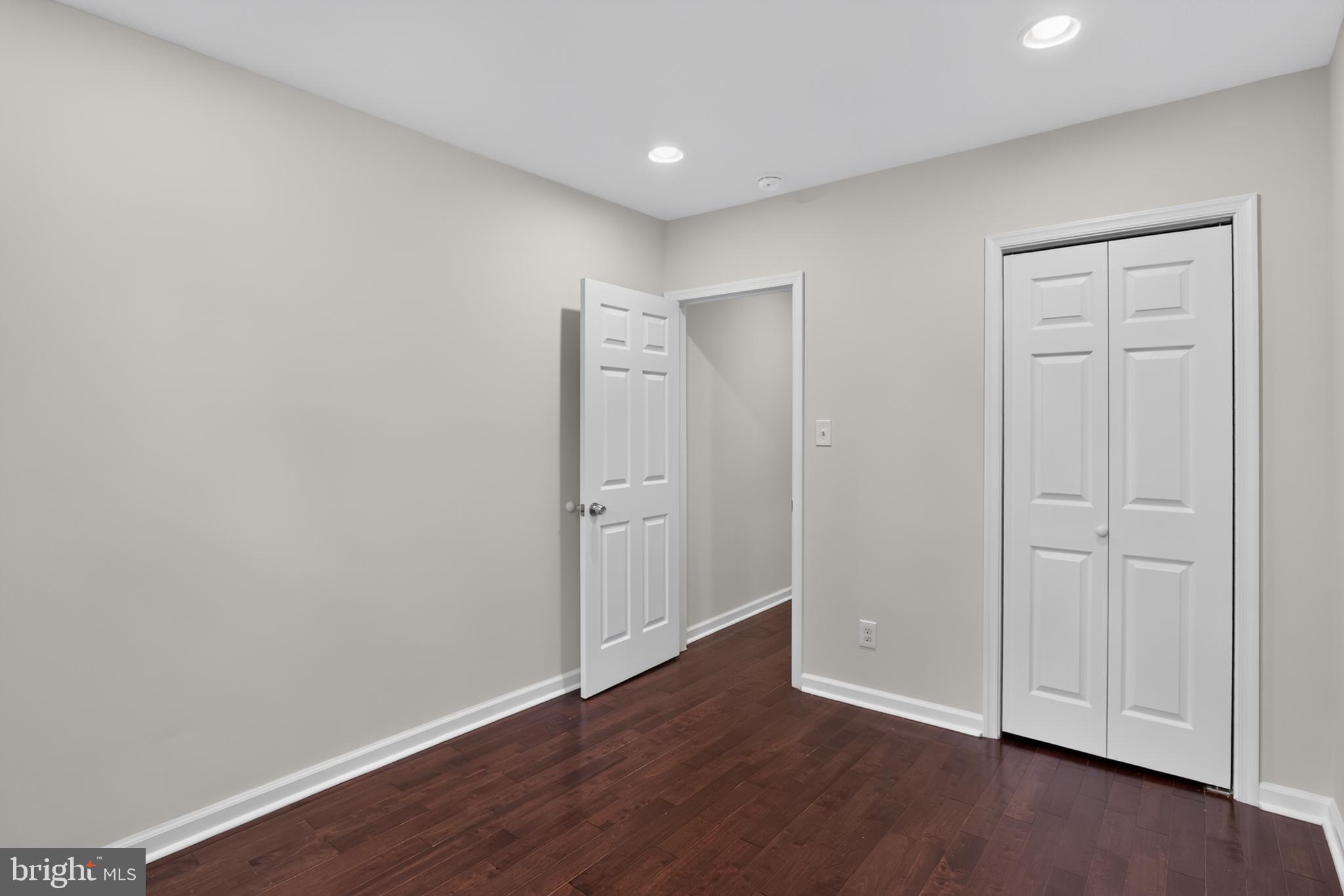 GRAYS FERRY - Residential