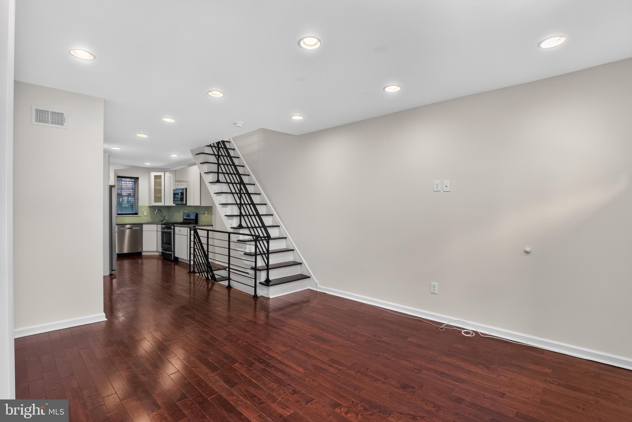 GRAYS FERRY - Residential