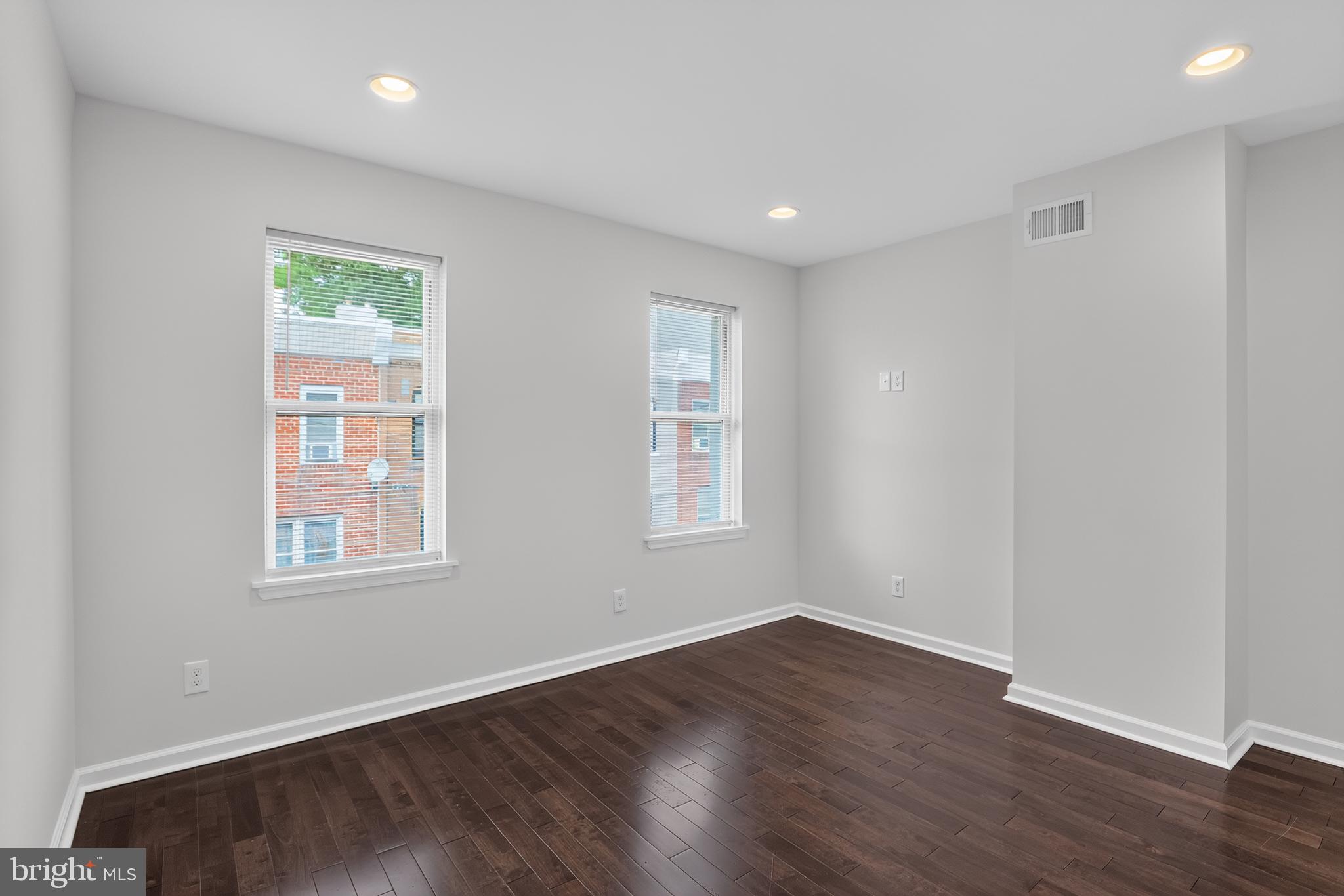 GRAYS FERRY - Residential