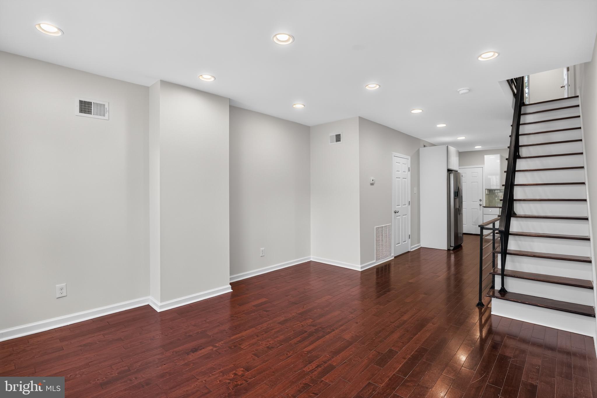 GRAYS FERRY - Residential