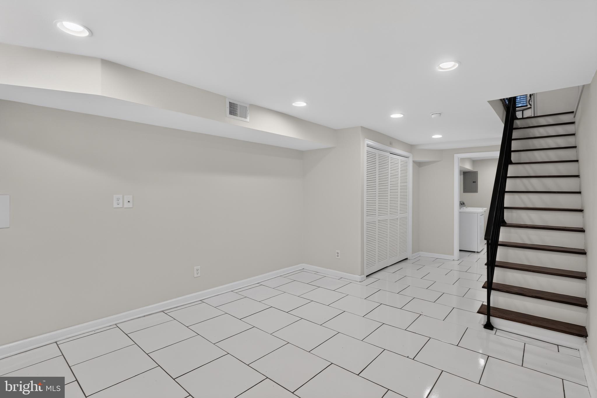 GRAYS FERRY - Residential
