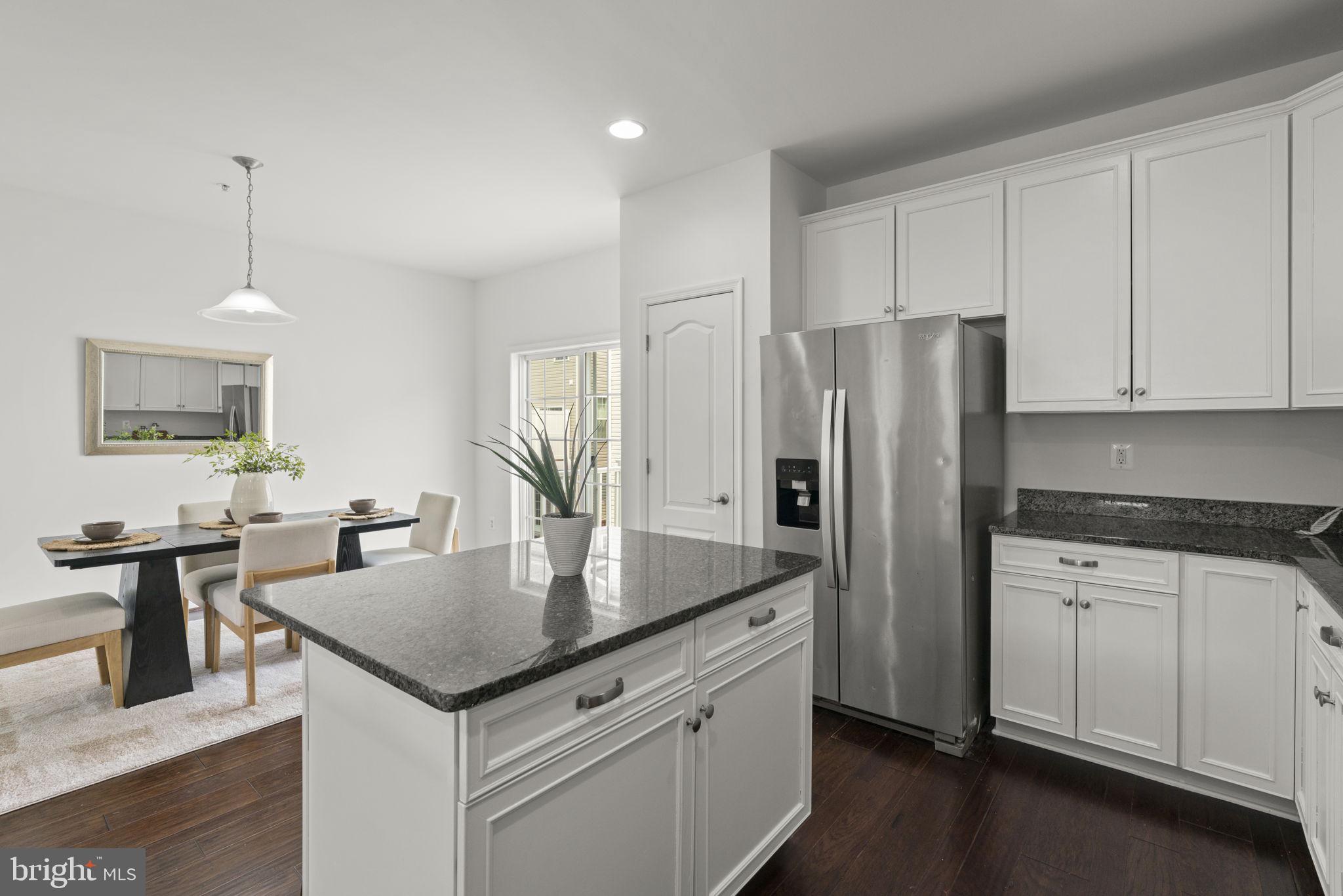 MORRIS PLACE - Residential