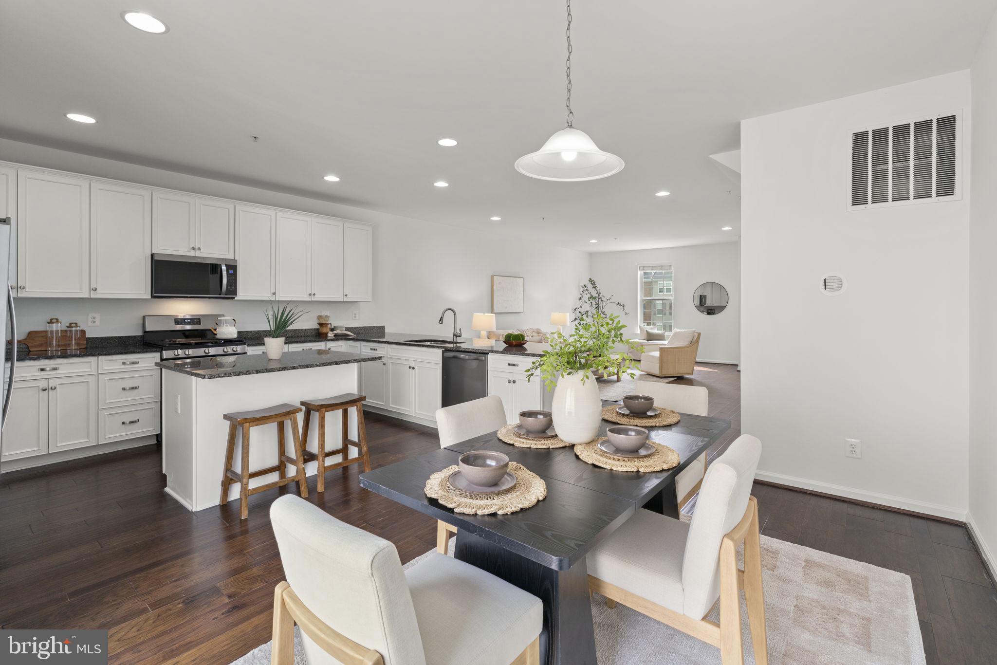 MORRIS PLACE - Residential