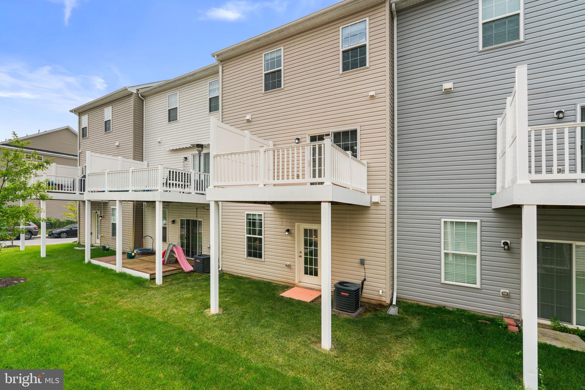 MORRIS PLACE - Residential