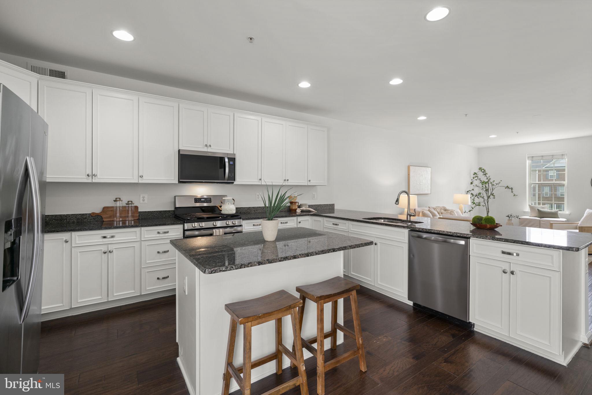 MORRIS PLACE - Residential