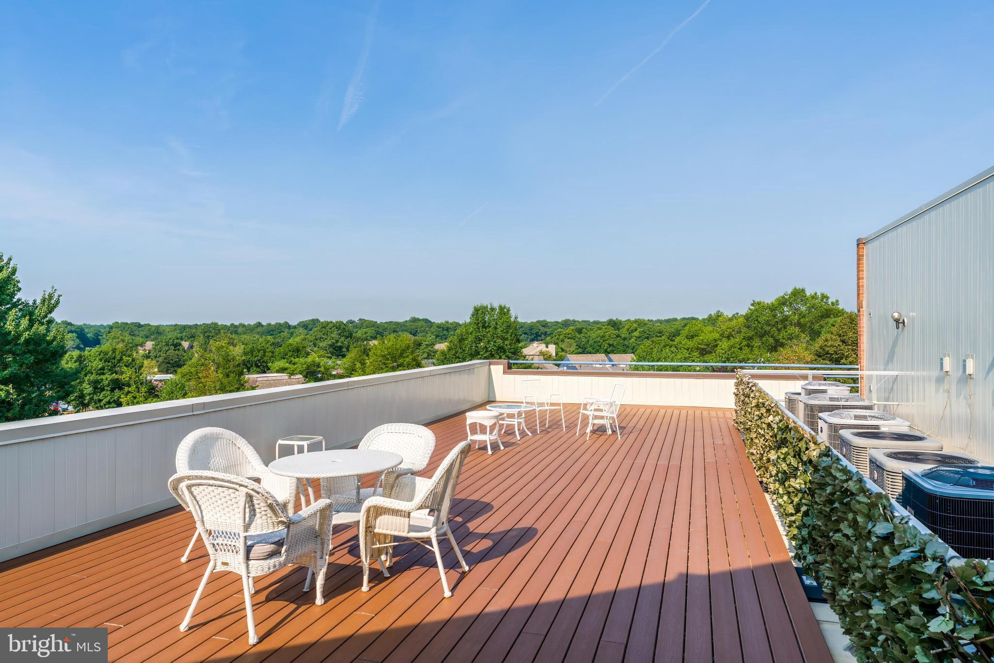 THOREAU PLACE CONDOS - Residential