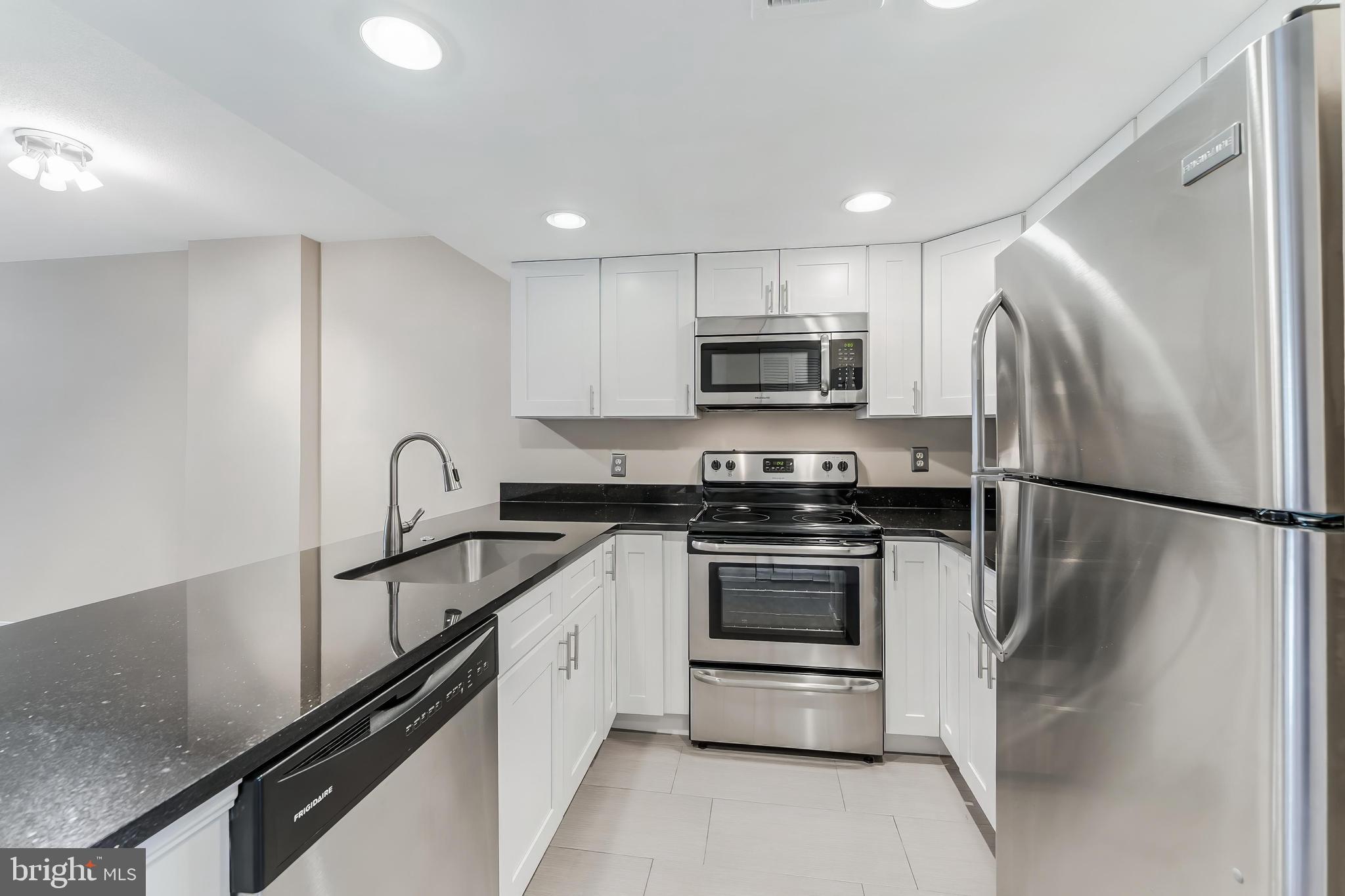 THOREAU PLACE CONDOS - Residential