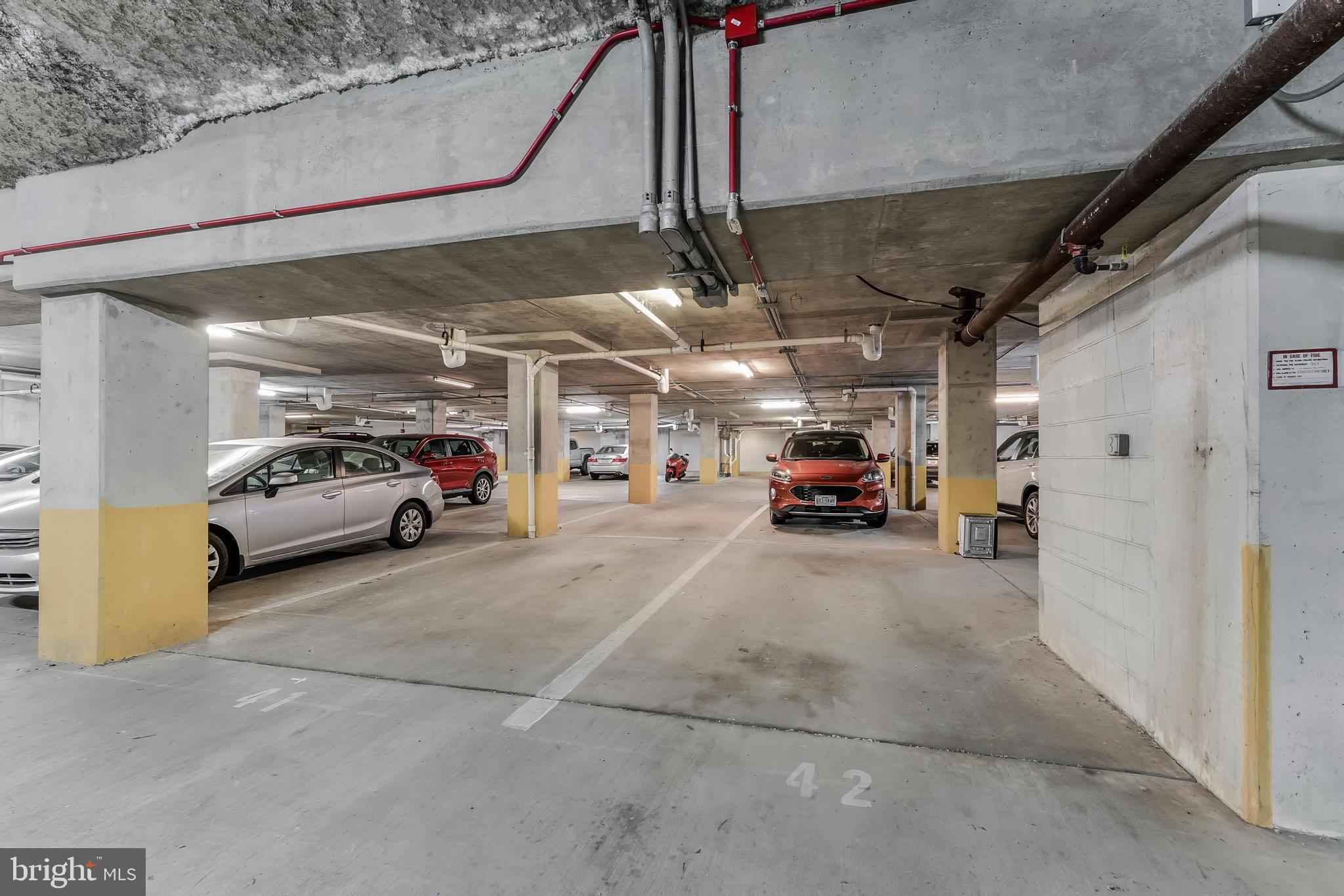 THOREAU PLACE CONDOS - Residential