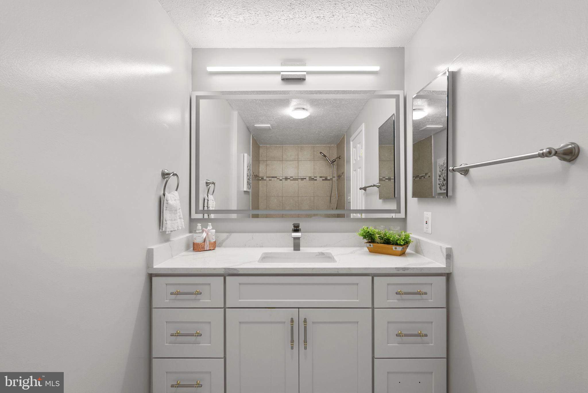 GERMANTOWN ESTATES - Residential