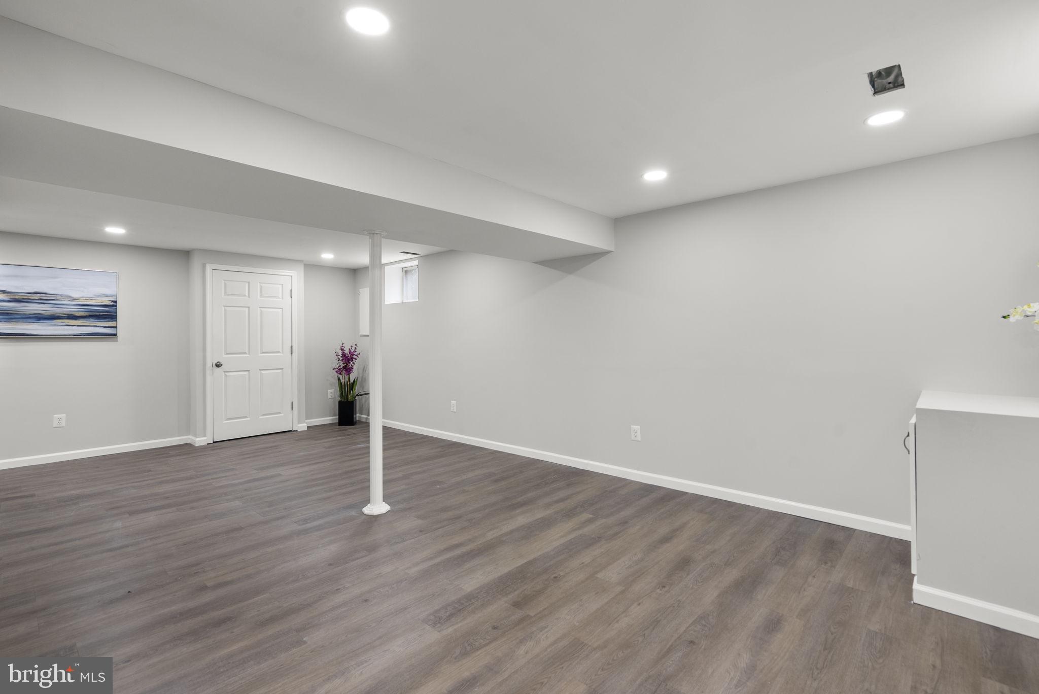 GERMANTOWN ESTATES - Residential