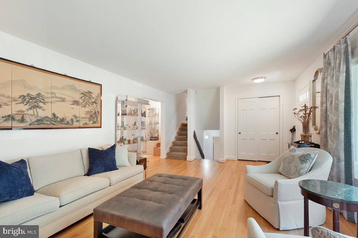 WOODBURN - Residential