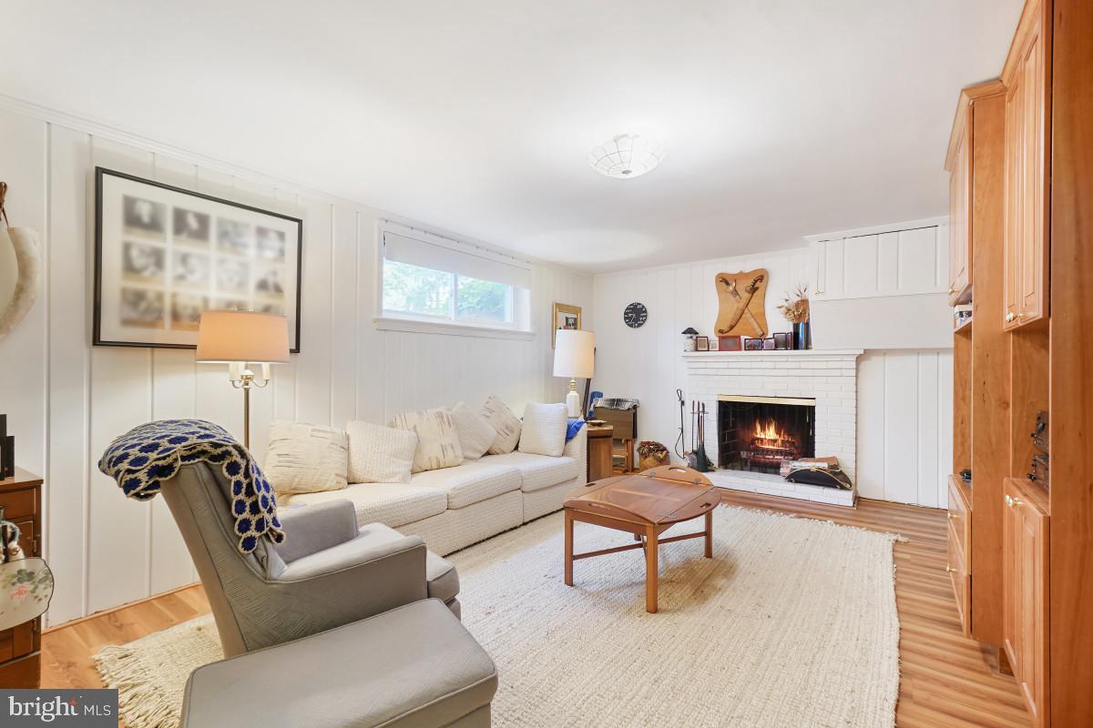 WOODBURN - Residential