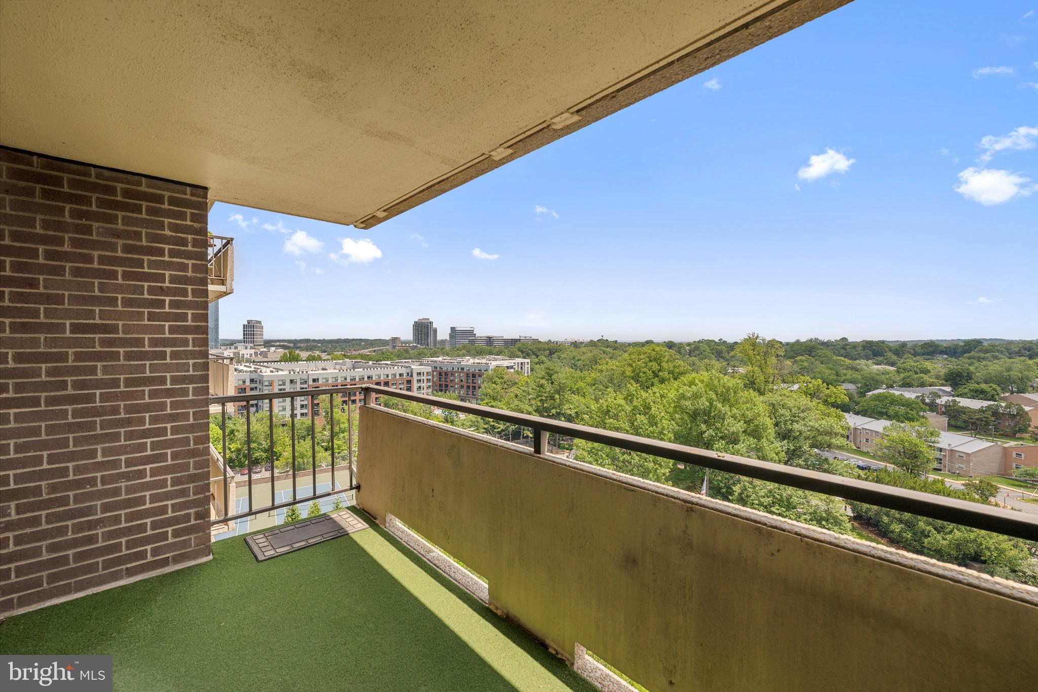 REGENCY AT MCLEAN - Residential