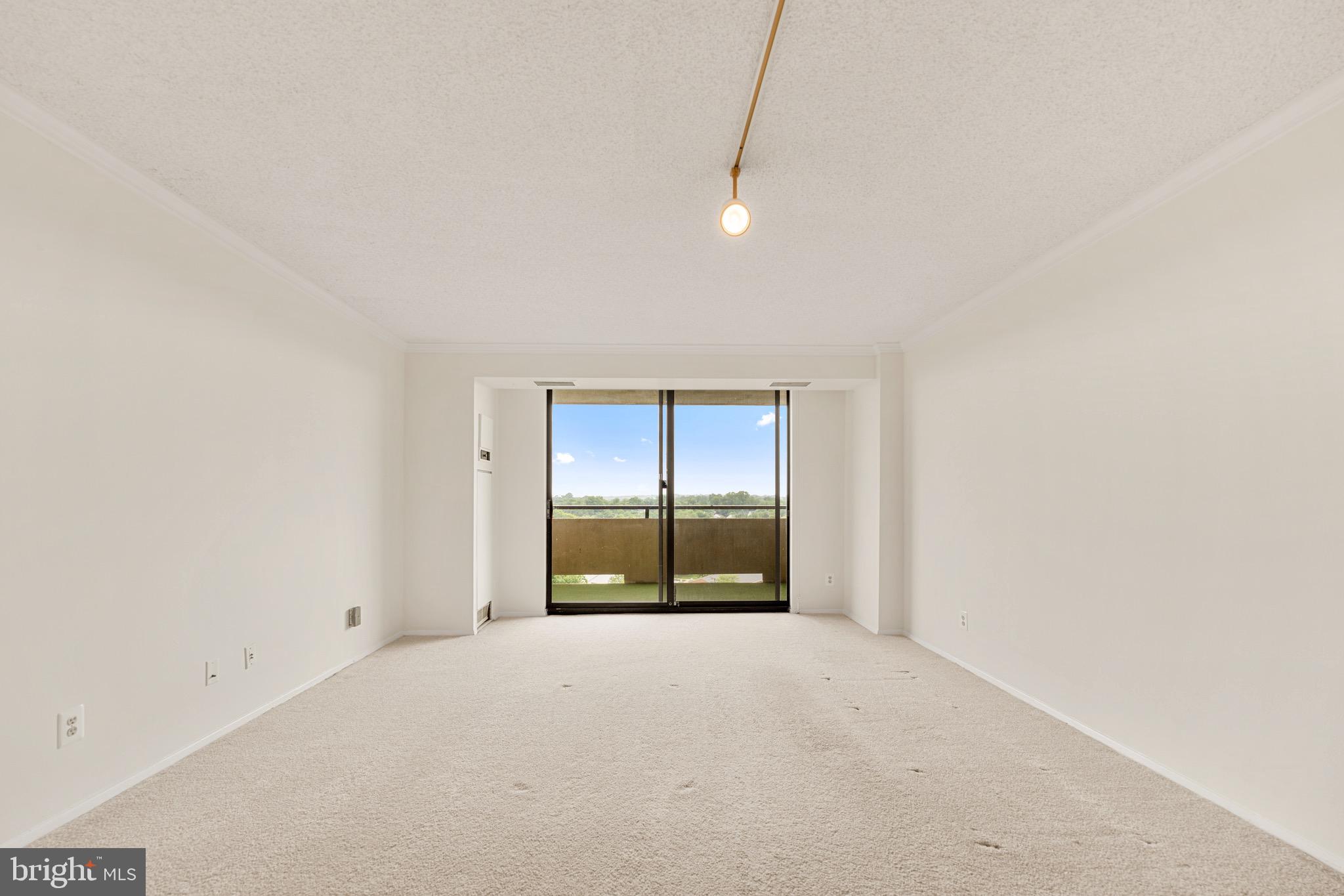 REGENCY AT MCLEAN - Residential