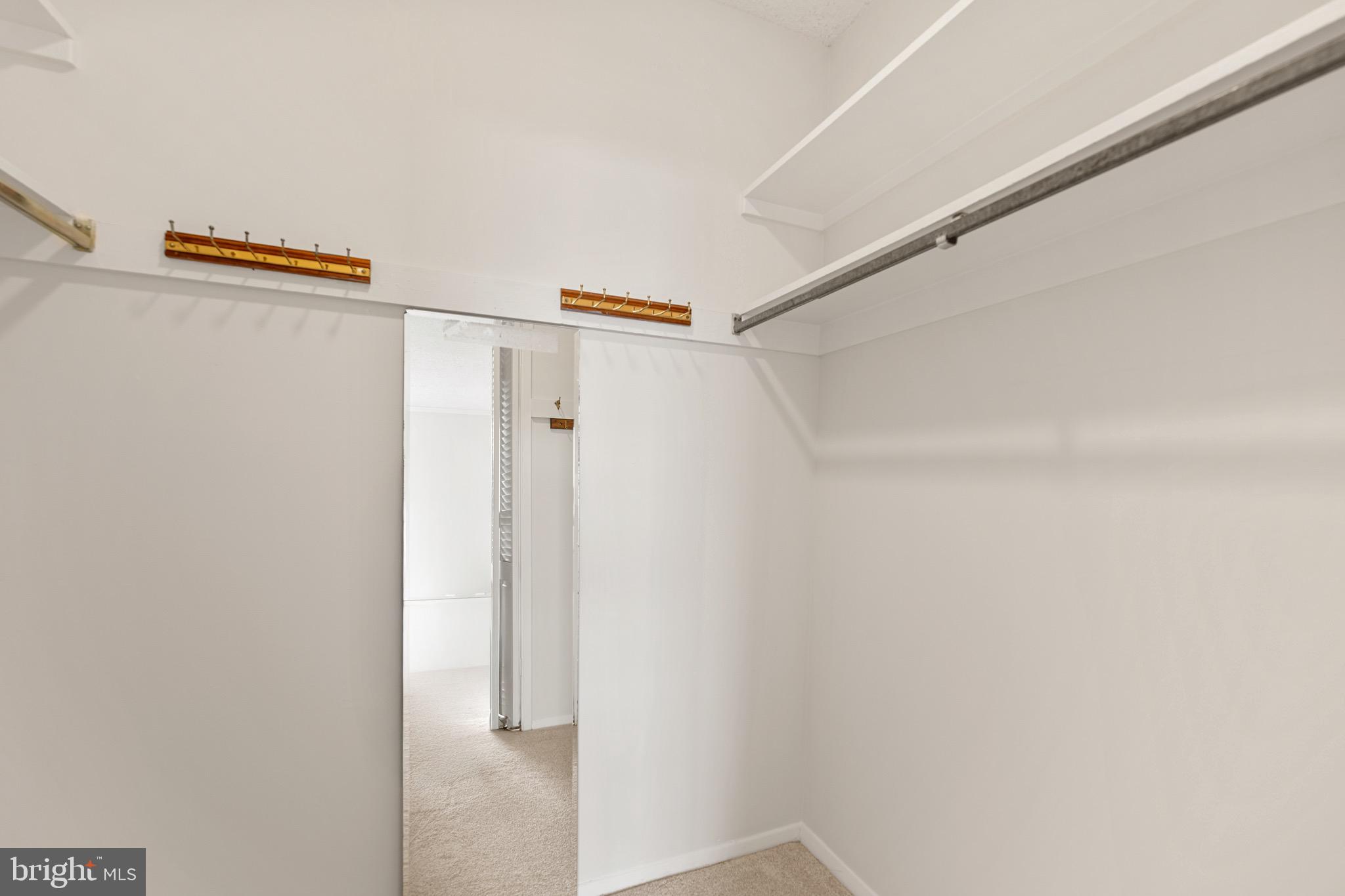 REGENCY AT MCLEAN - Residential