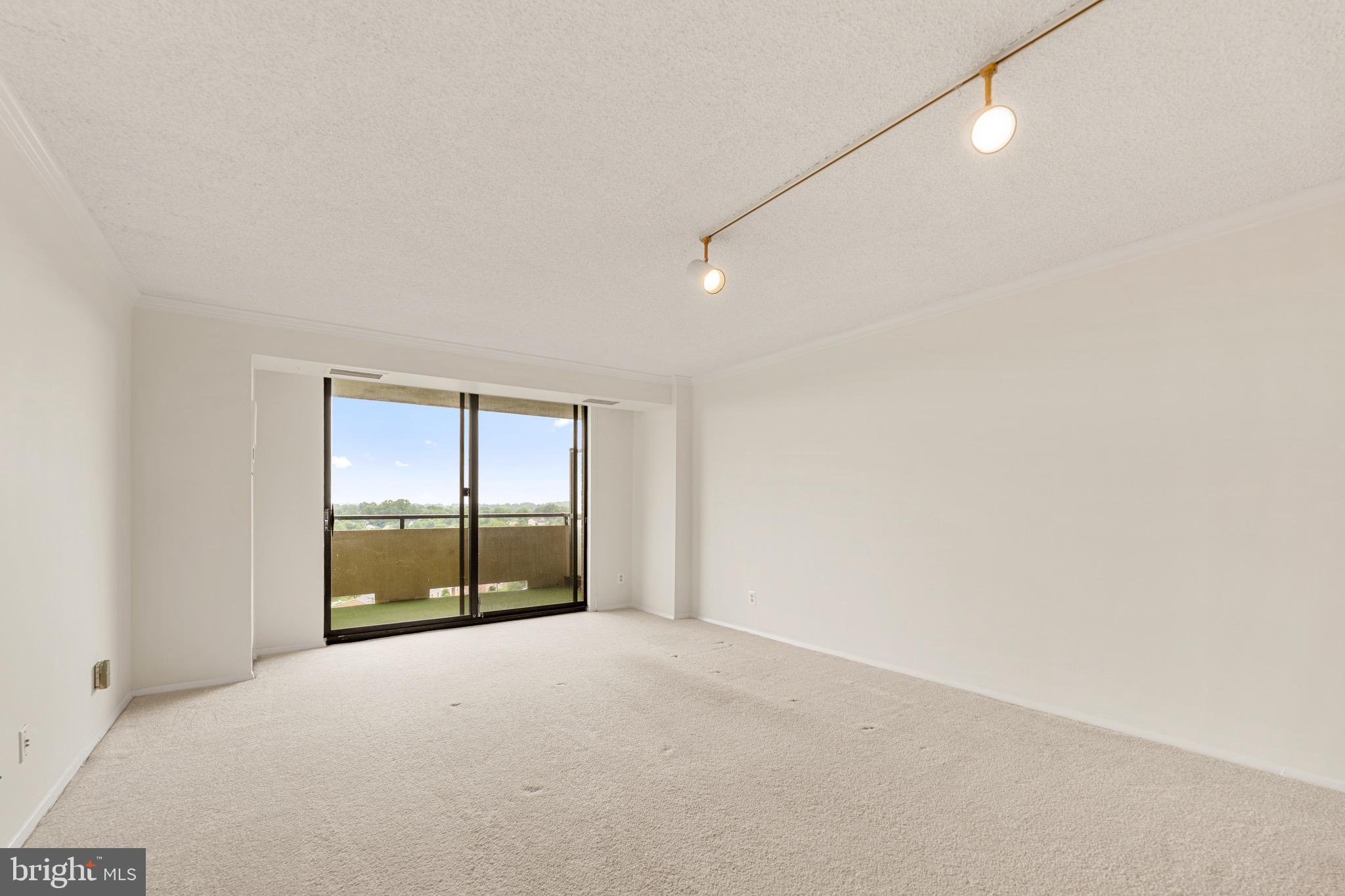 REGENCY AT MCLEAN - Residential