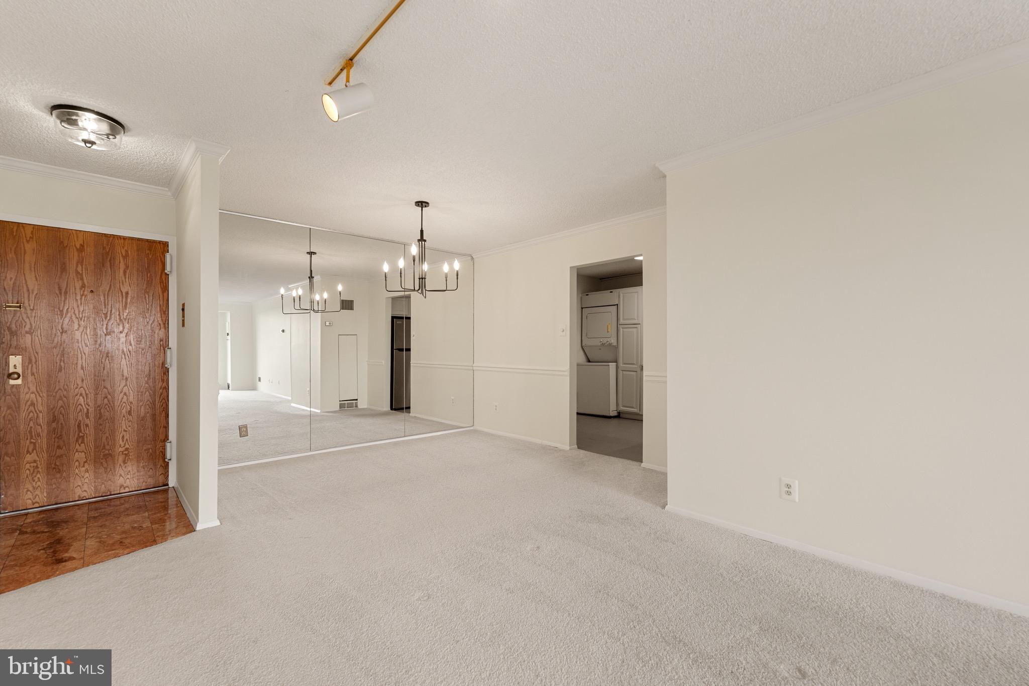 REGENCY AT MCLEAN - Residential