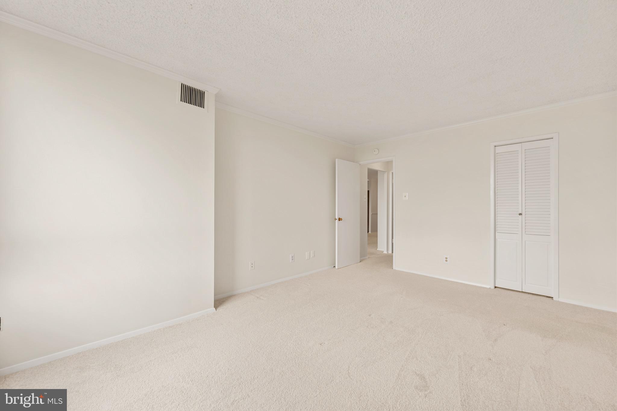 REGENCY AT MCLEAN - Residential