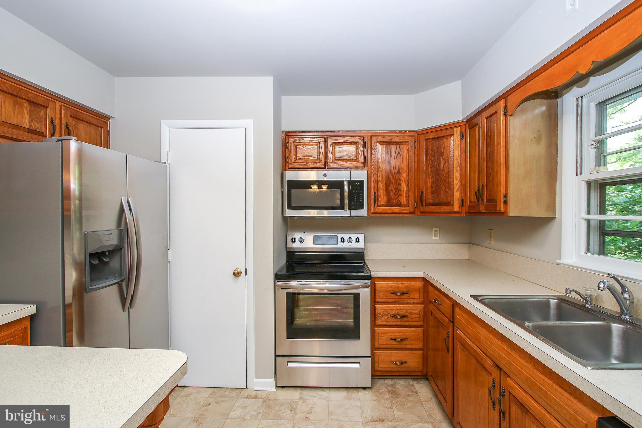 COLESVILLE OUTSIDE - Residential