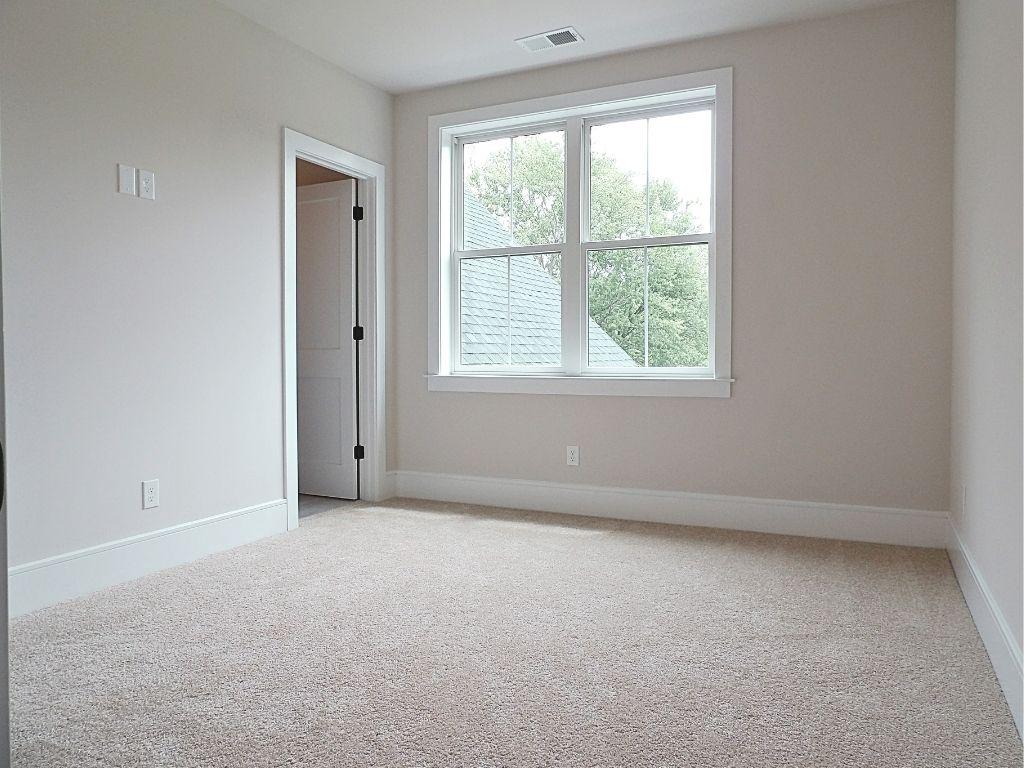 LANSDALE - Residential