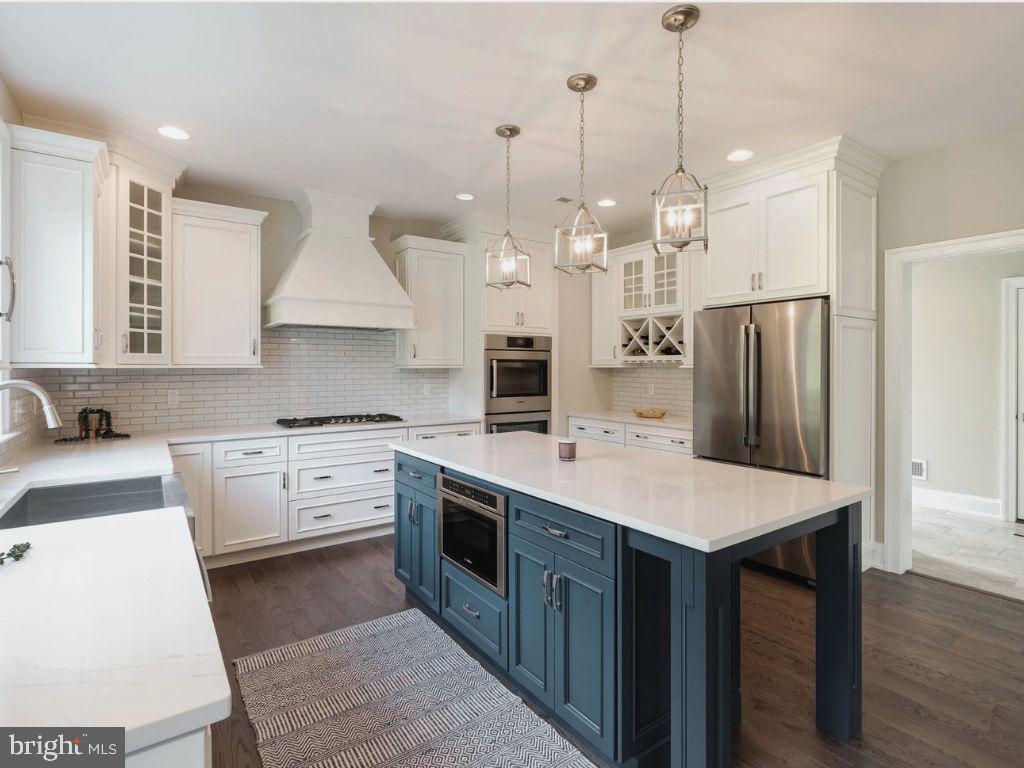 LANSDALE - Residential