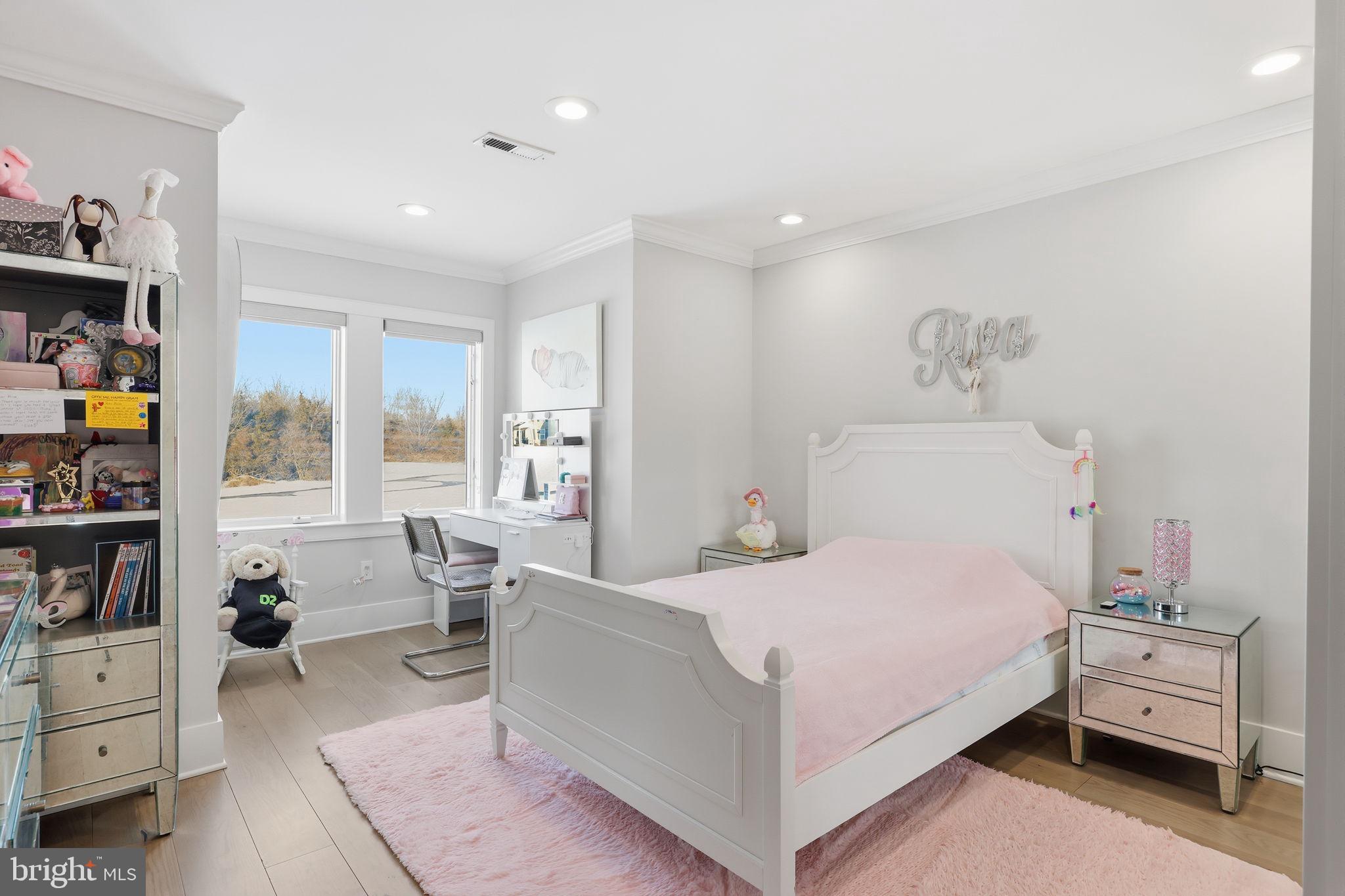 JUNIPER HILL - Residential