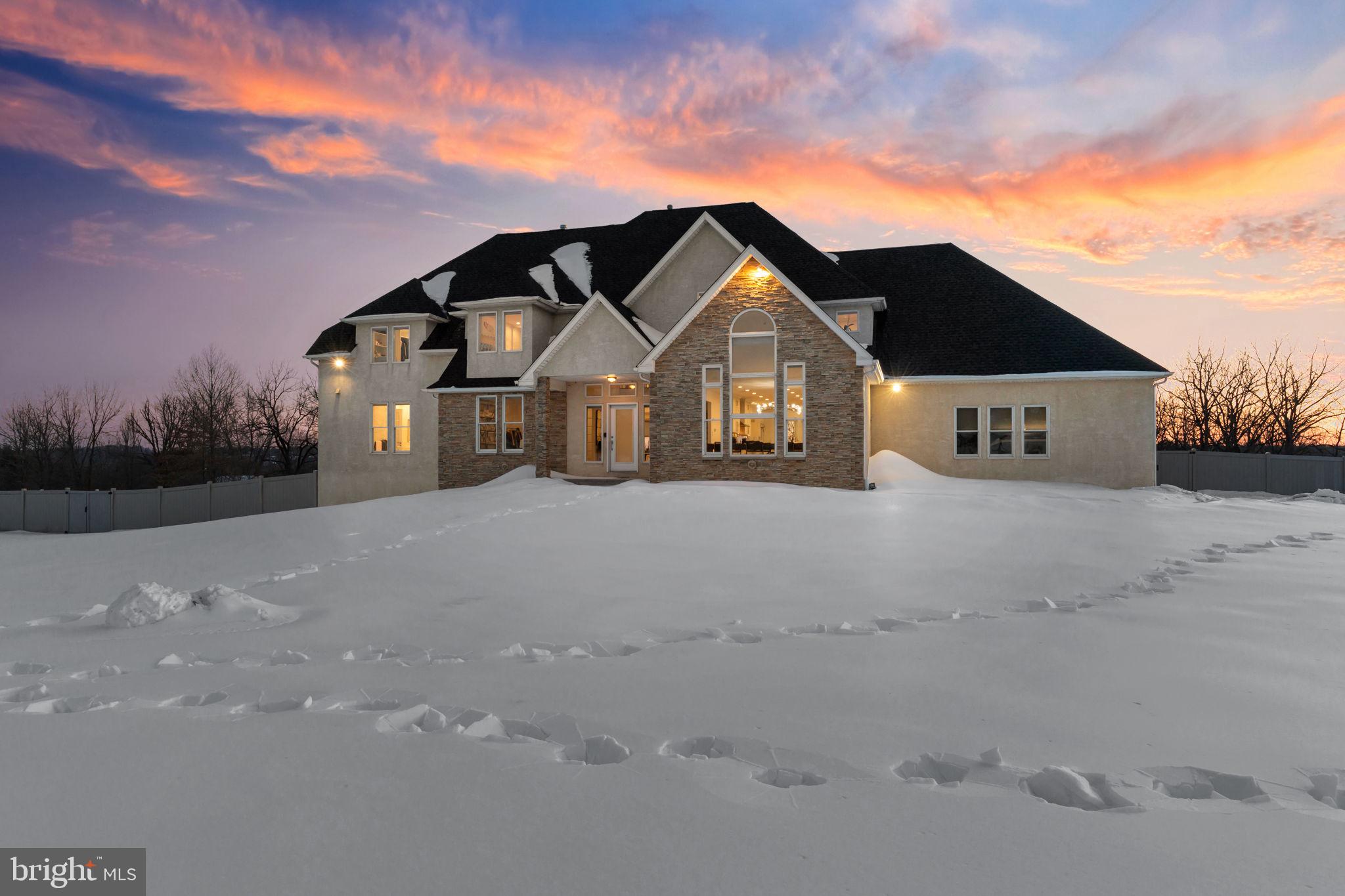 JUNIPER HILL - Residential