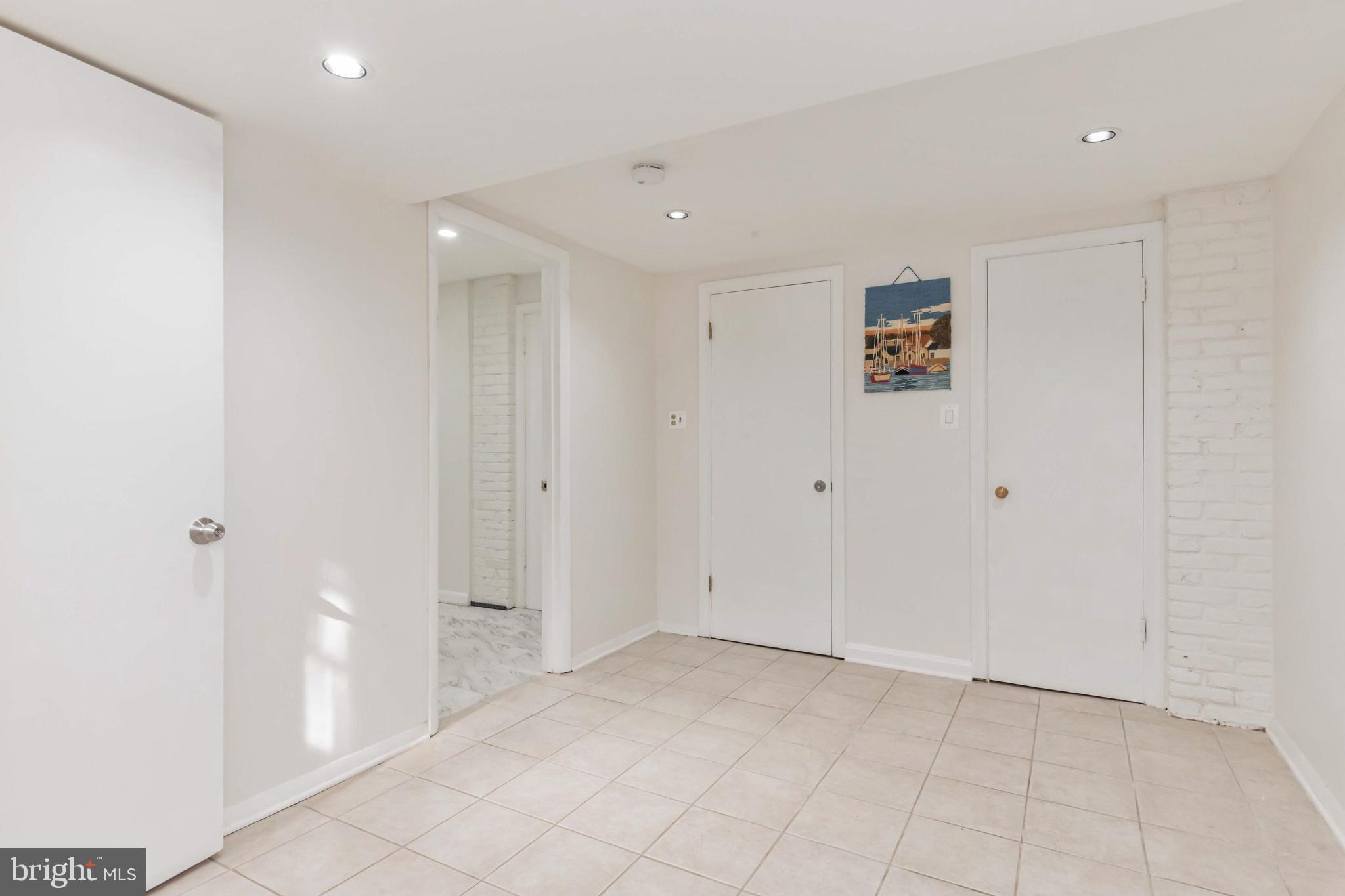 STONEYBROOK ESTATES - Residential