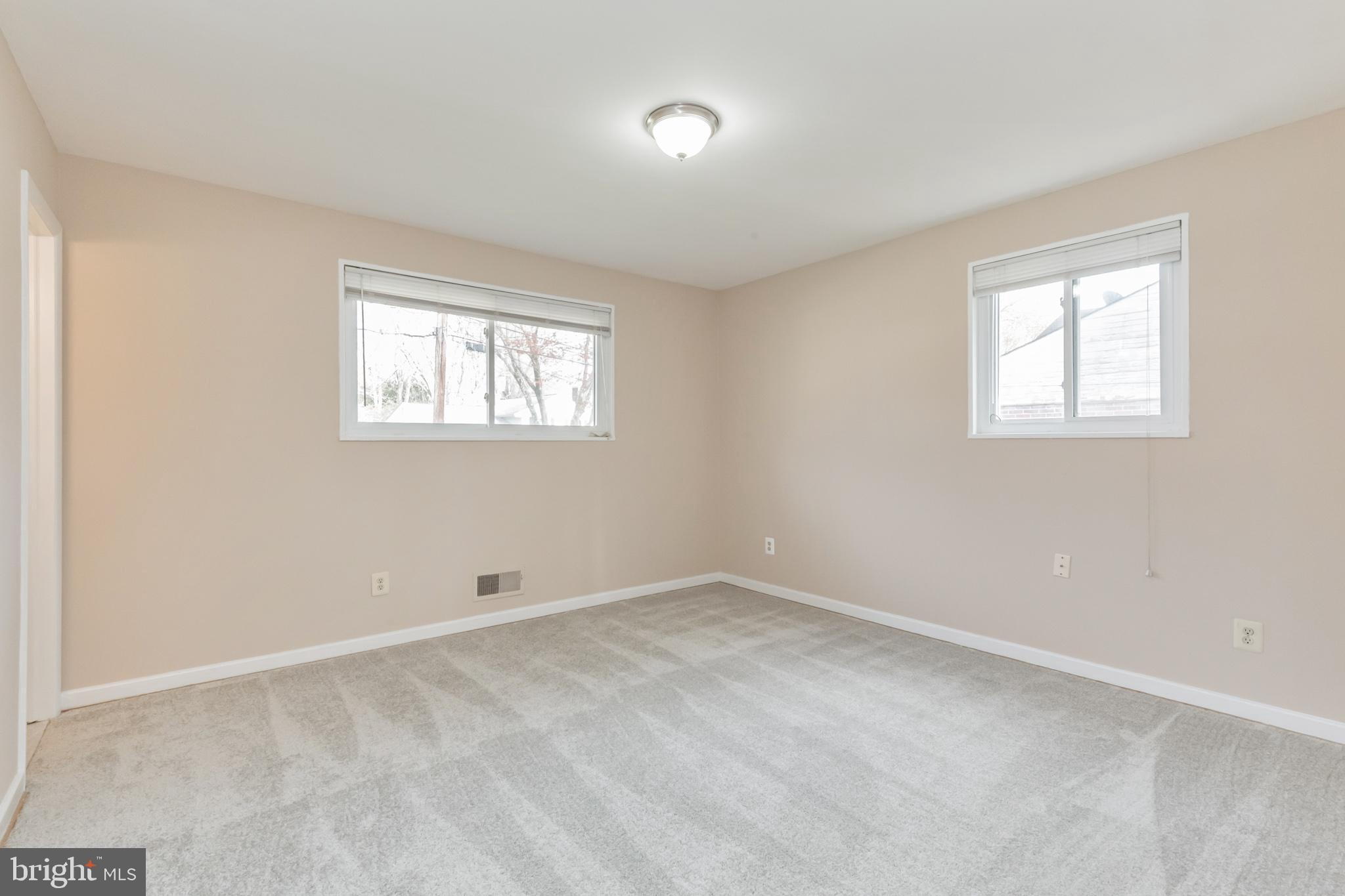 STONEYBROOK ESTATES - Residential