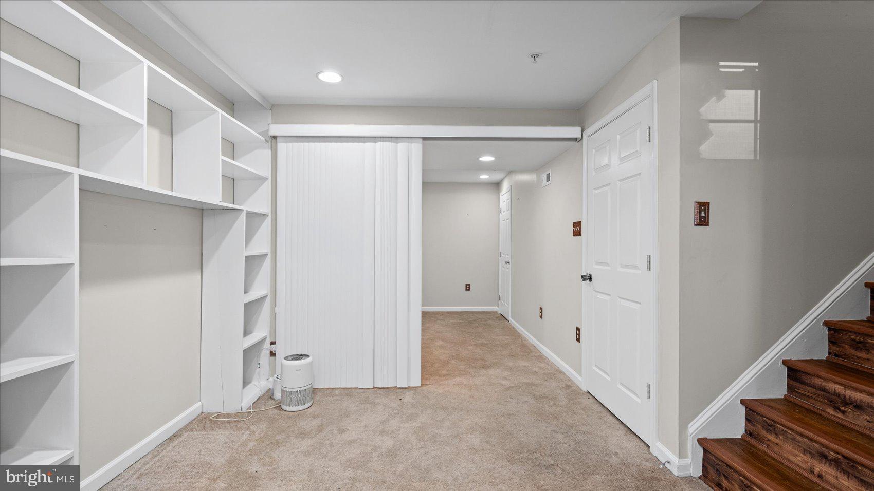 LARK BROWN CROSSING - Residential