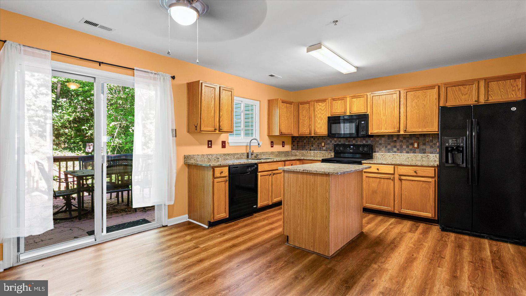 LARK BROWN CROSSING - Residential