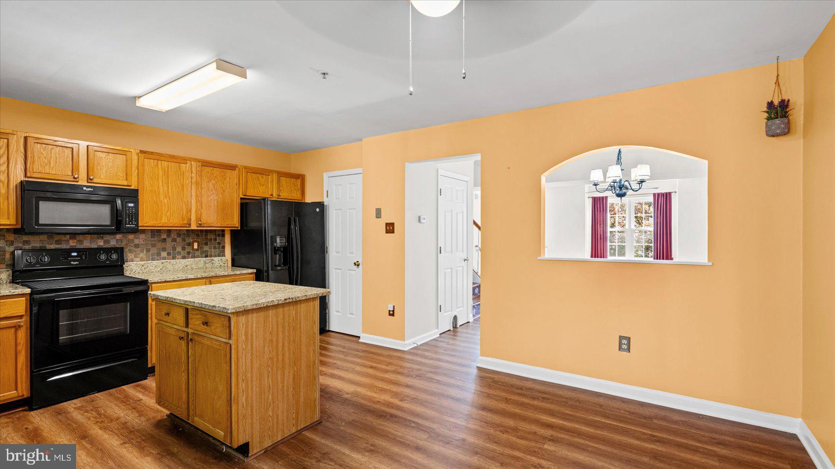LARK BROWN CROSSING - Residential
