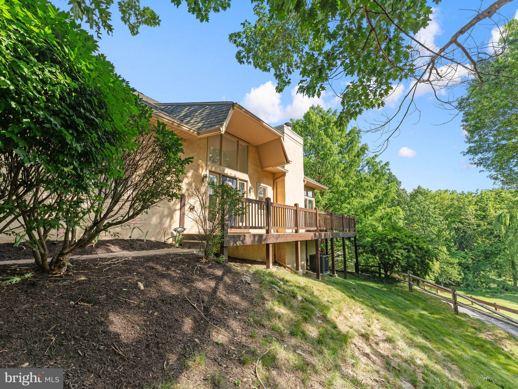 BREYER WOODS - Residential