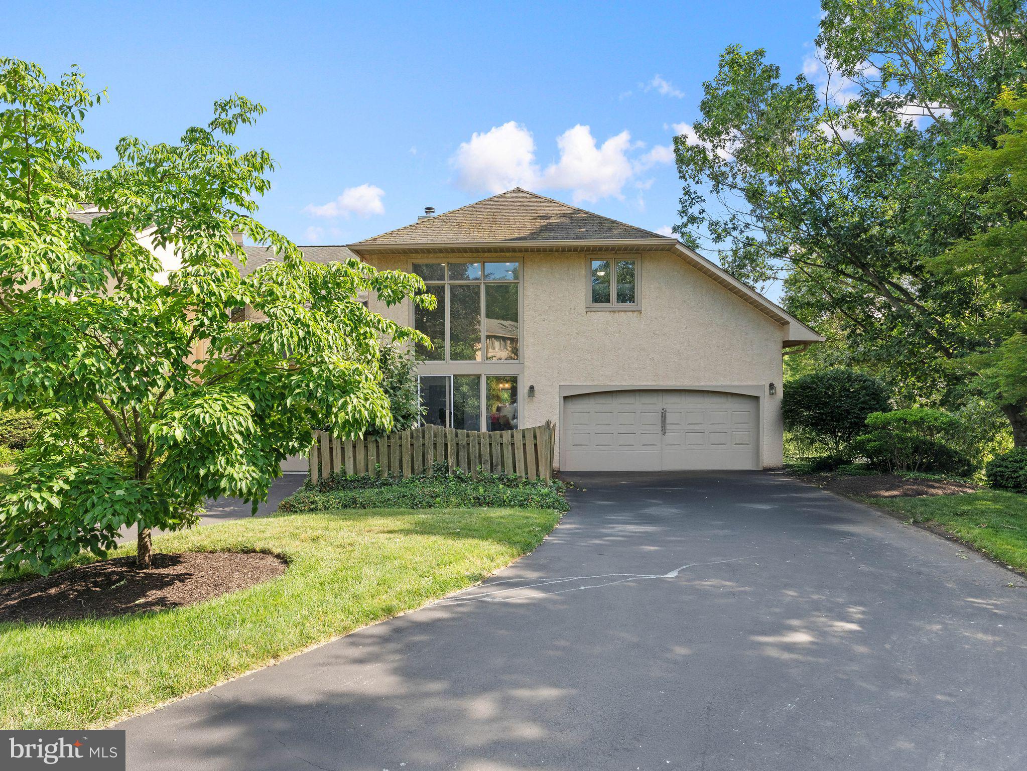 BREYER WOODS - Residential