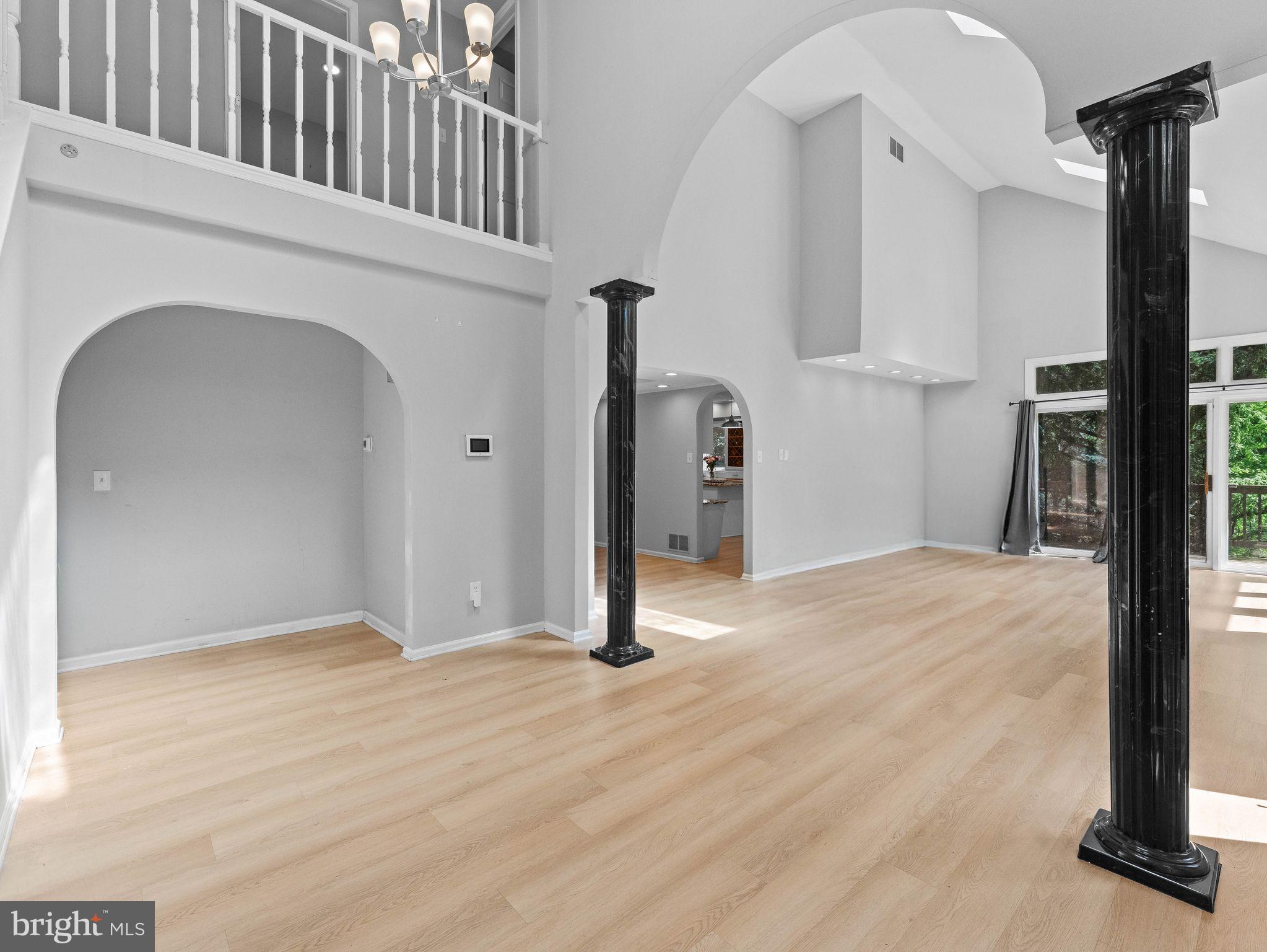 BREYER WOODS - Residential