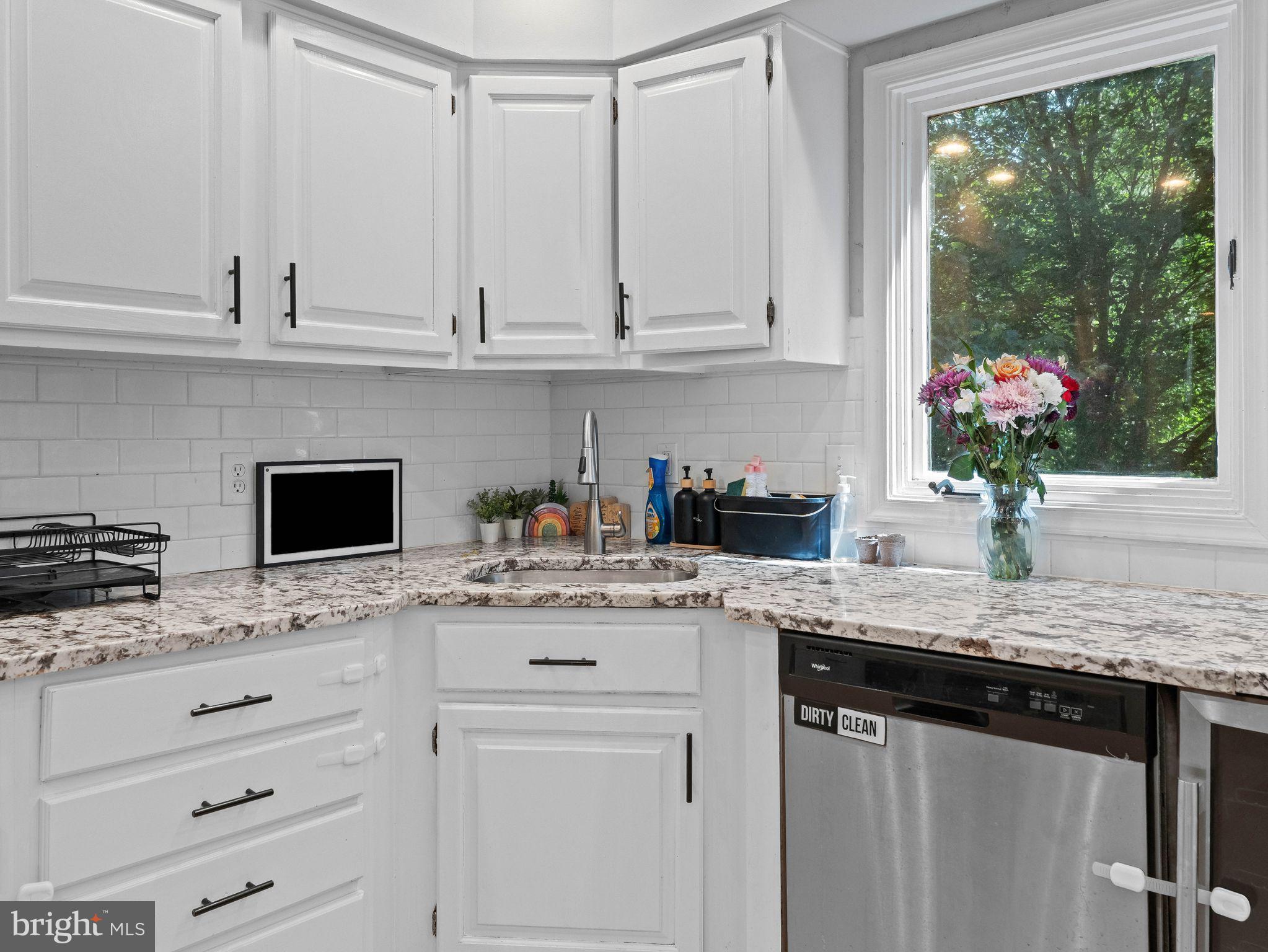 BREYER WOODS - Residential