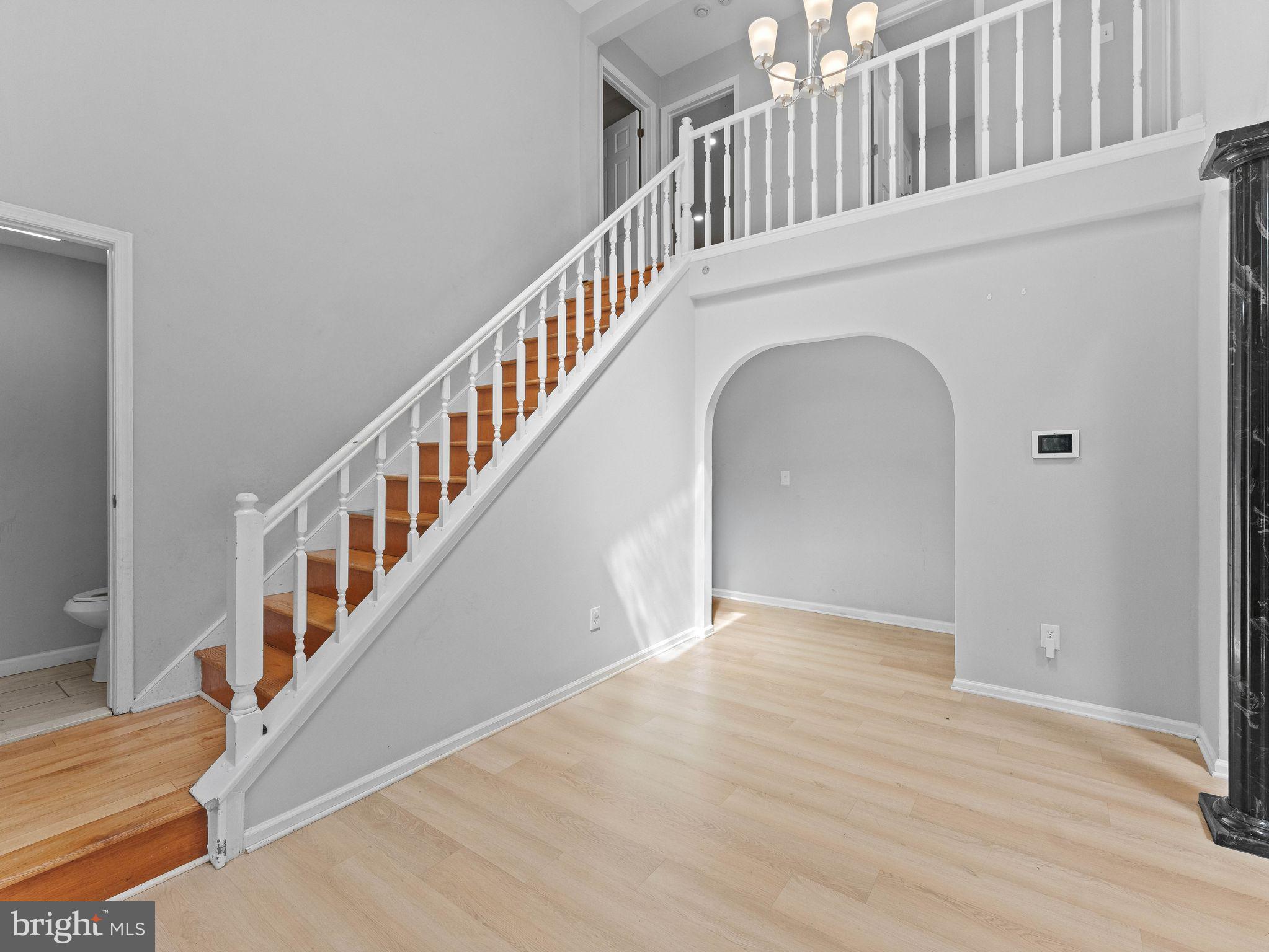 BREYER WOODS - Residential
