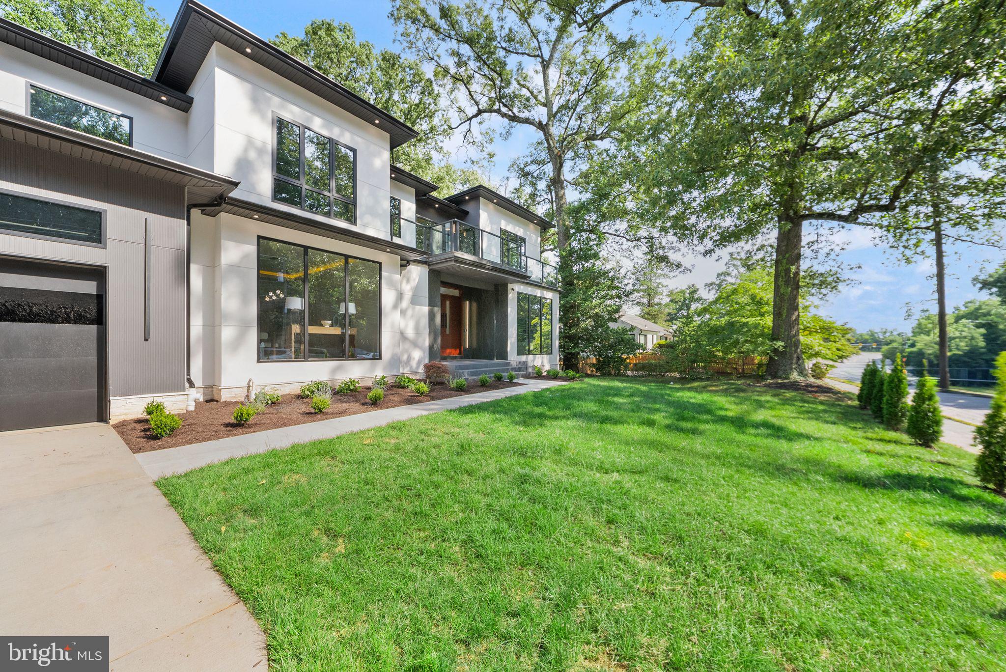DUNN LORING - Residential