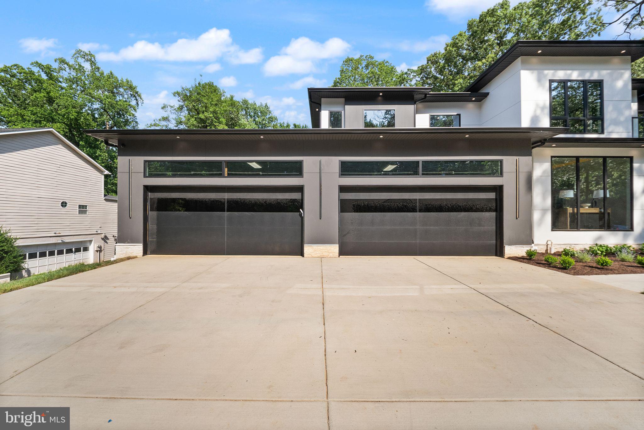 DUNN LORING - Residential