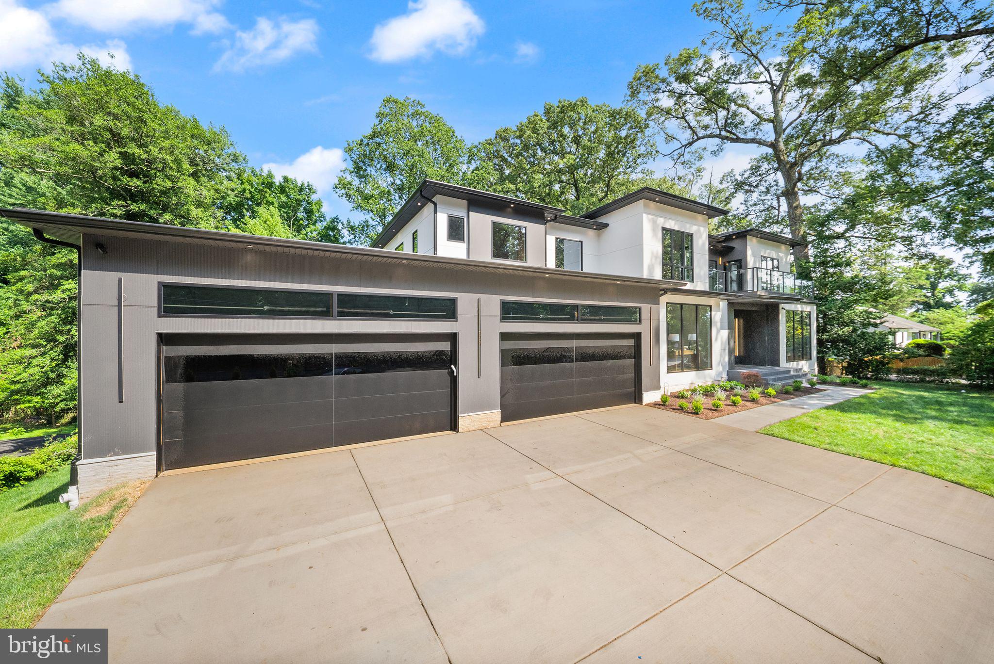 DUNN LORING - Residential