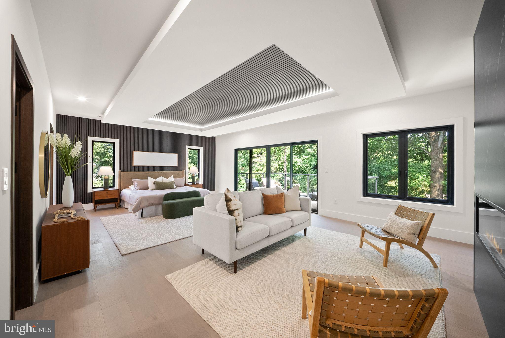 DUNN LORING - Residential