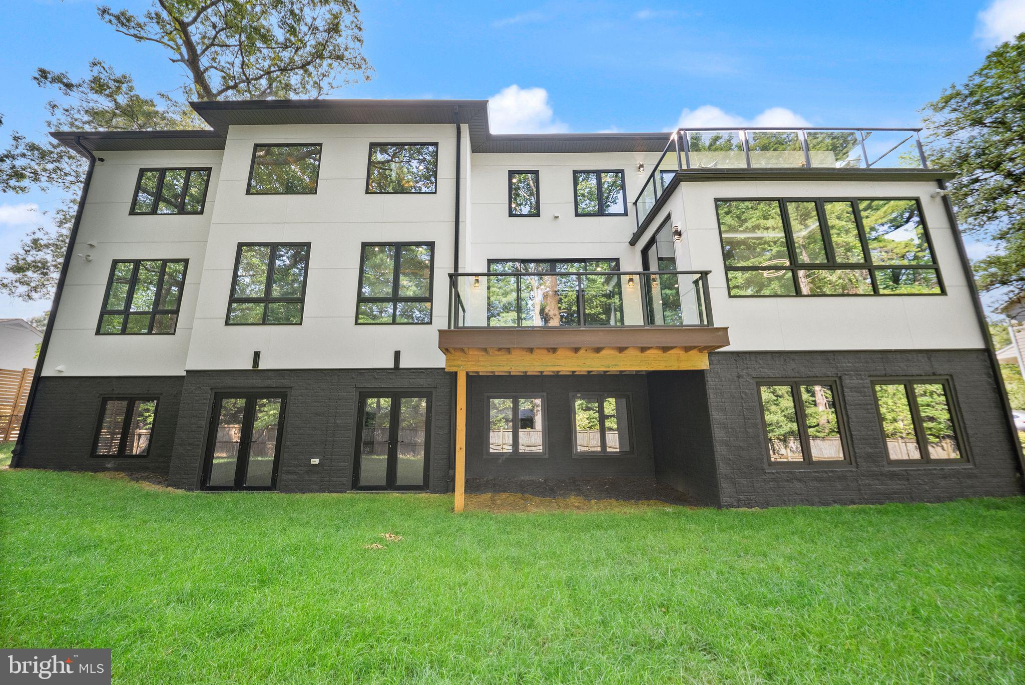 DUNN LORING - Residential