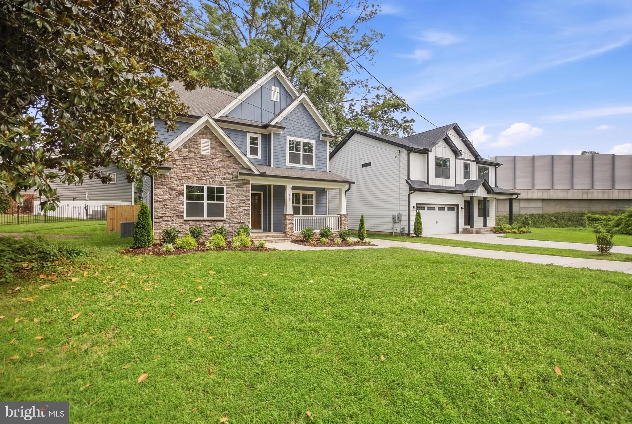 DUNN LORING WOODS - Land
