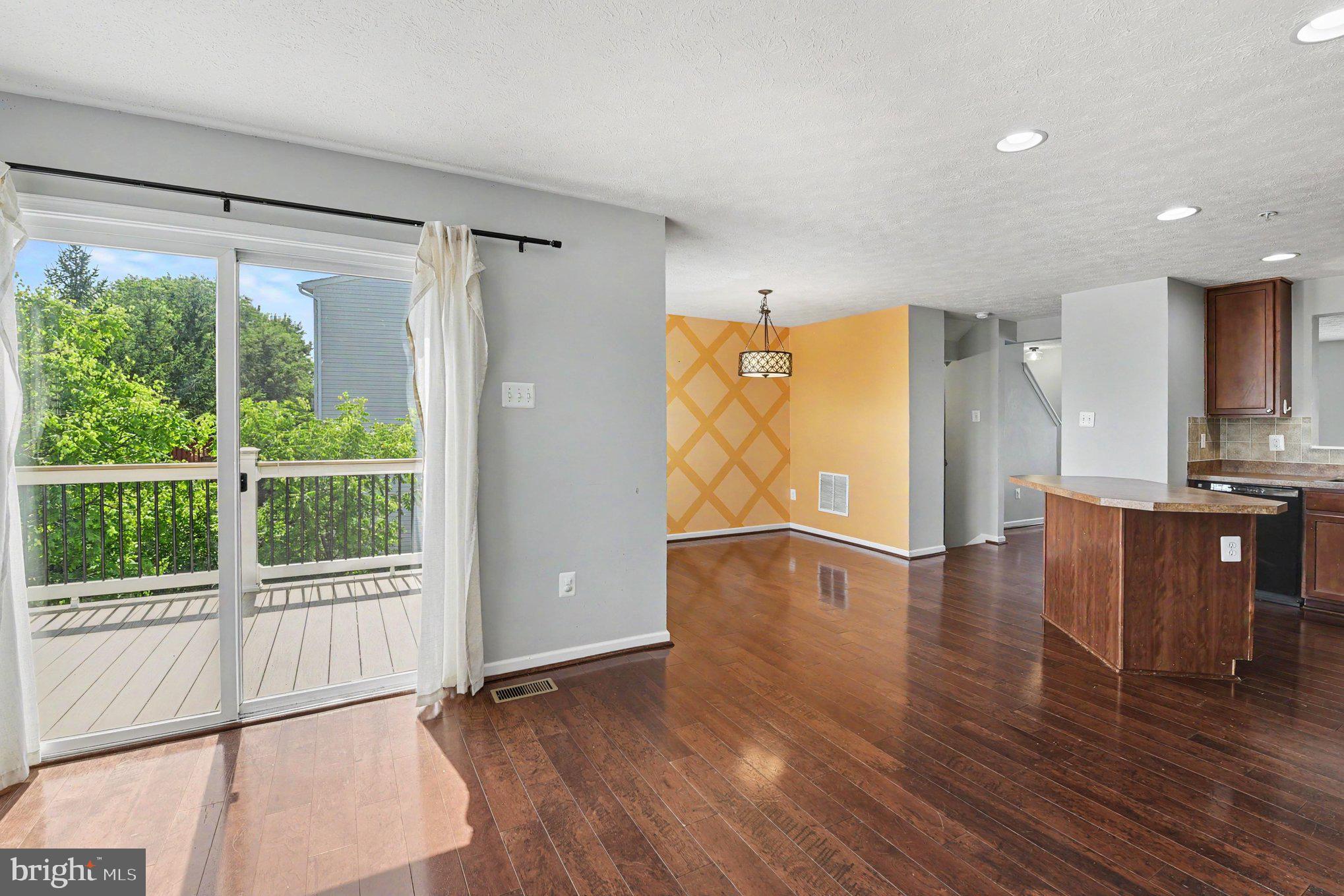 MIRAMAR LANDING - Residential