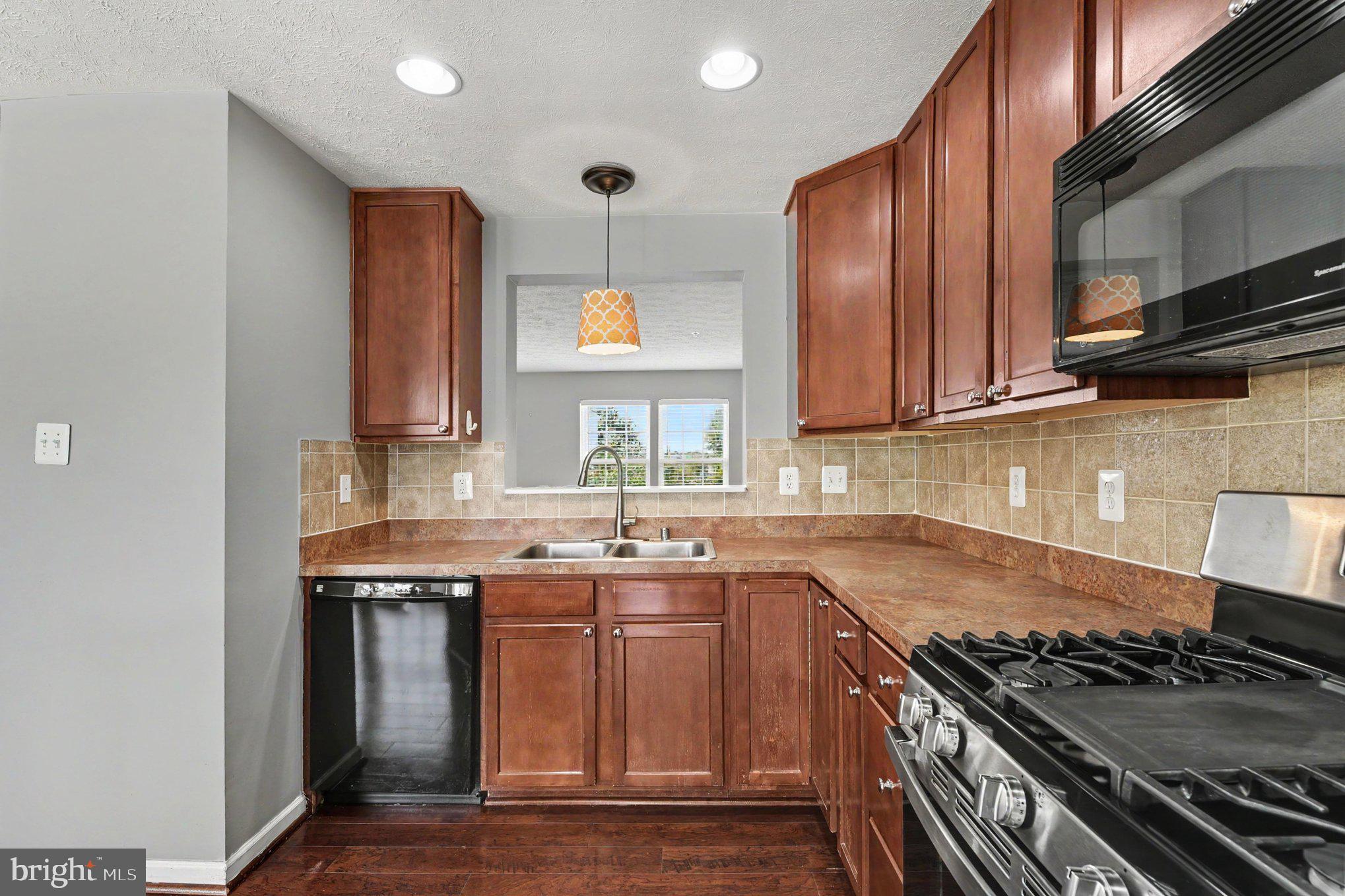 MIRAMAR LANDING - Residential