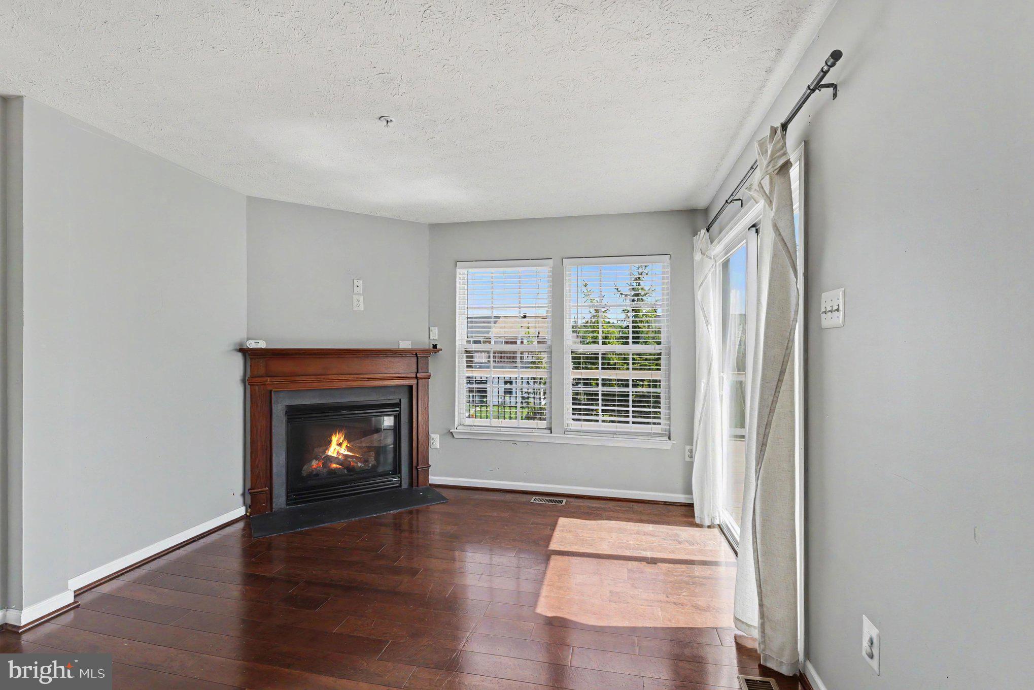 MIRAMAR LANDING - Residential