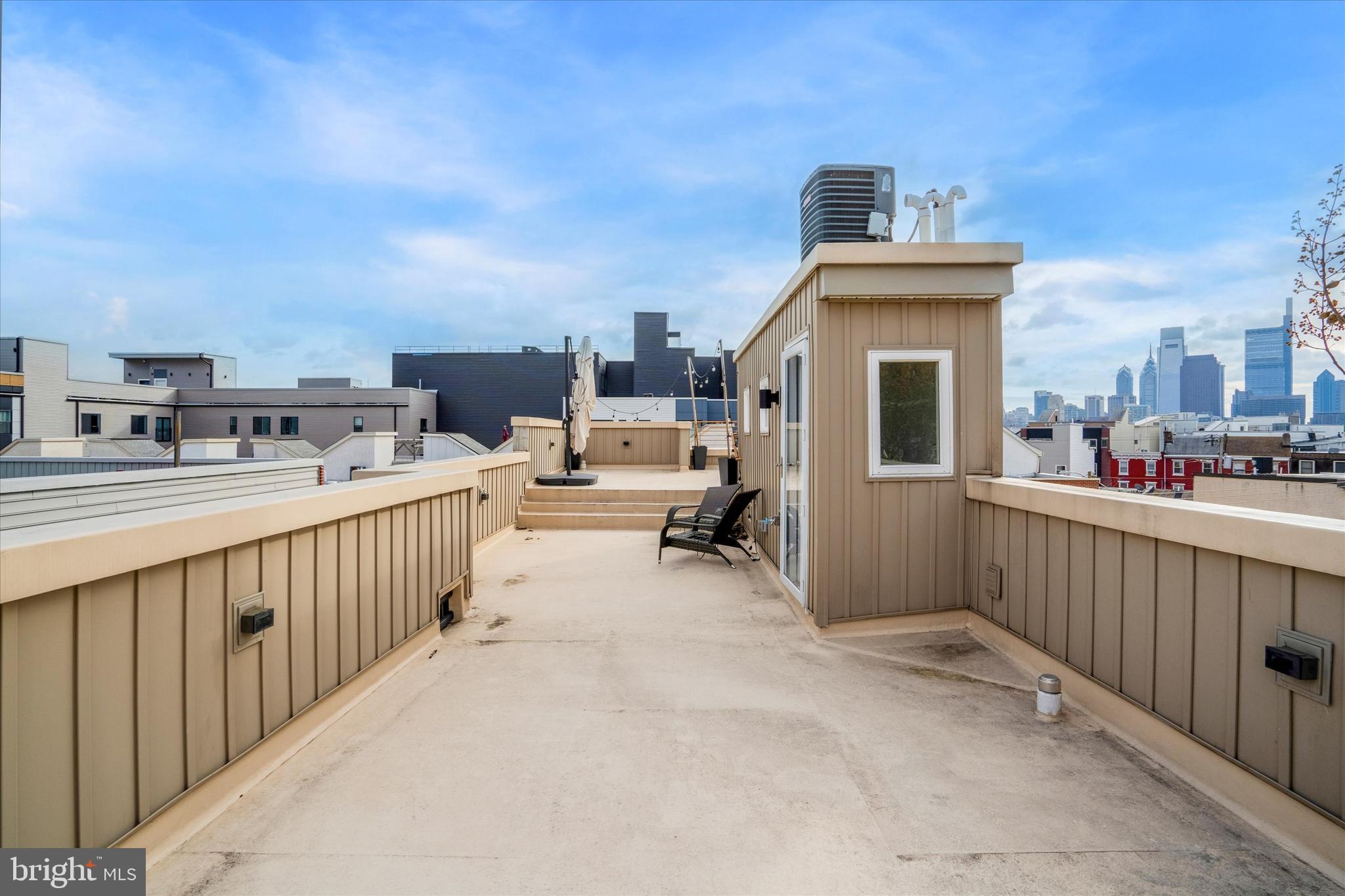 PHILADELPHIA - Residential
