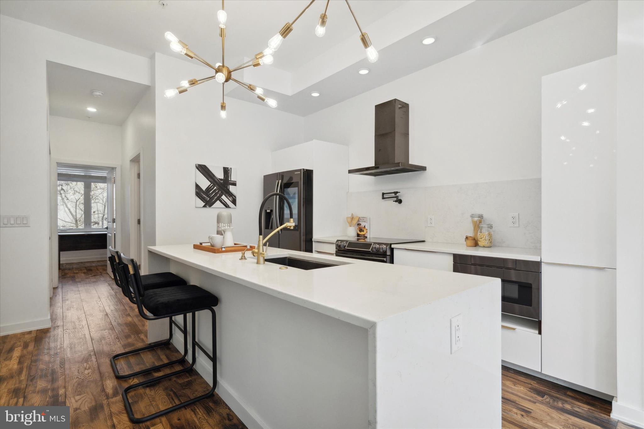 PHILADELPHIA - Residential